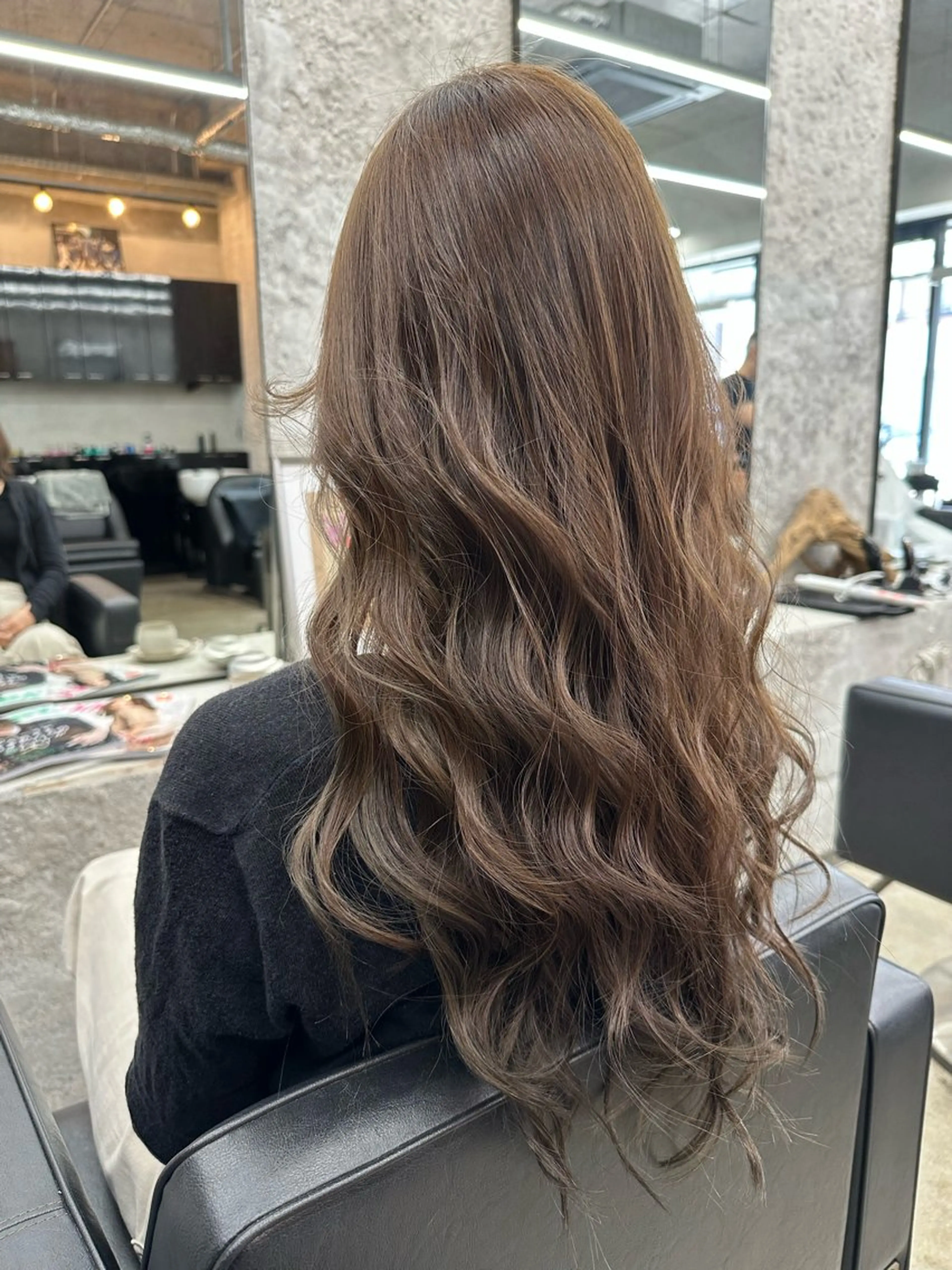 ロング カラー アッシュ ベージュカラー 🪐LANDS🪐 福垣 海也のヘアスタイル