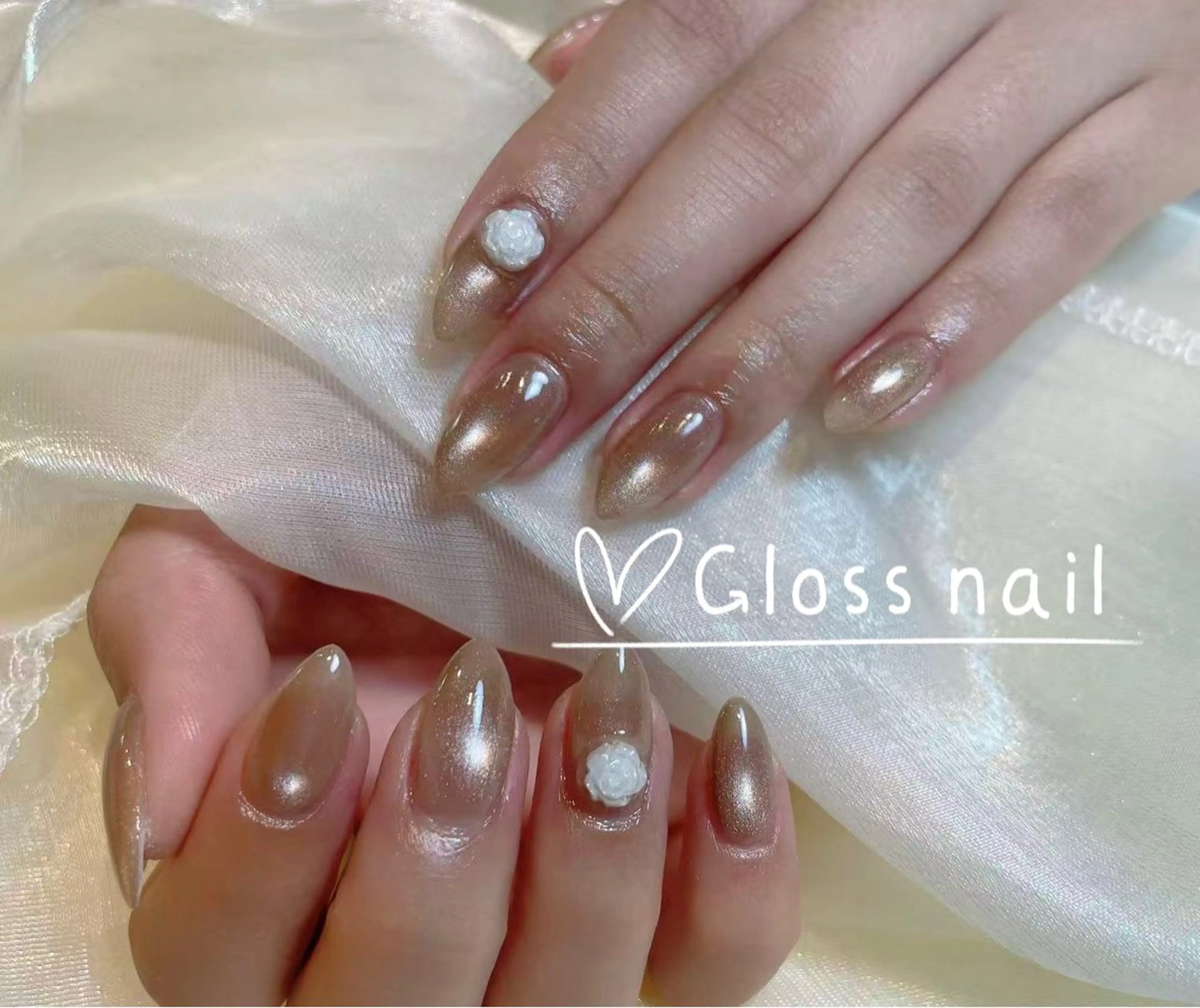 ネイル miho🍎 Gloss nailのネイルデザイン