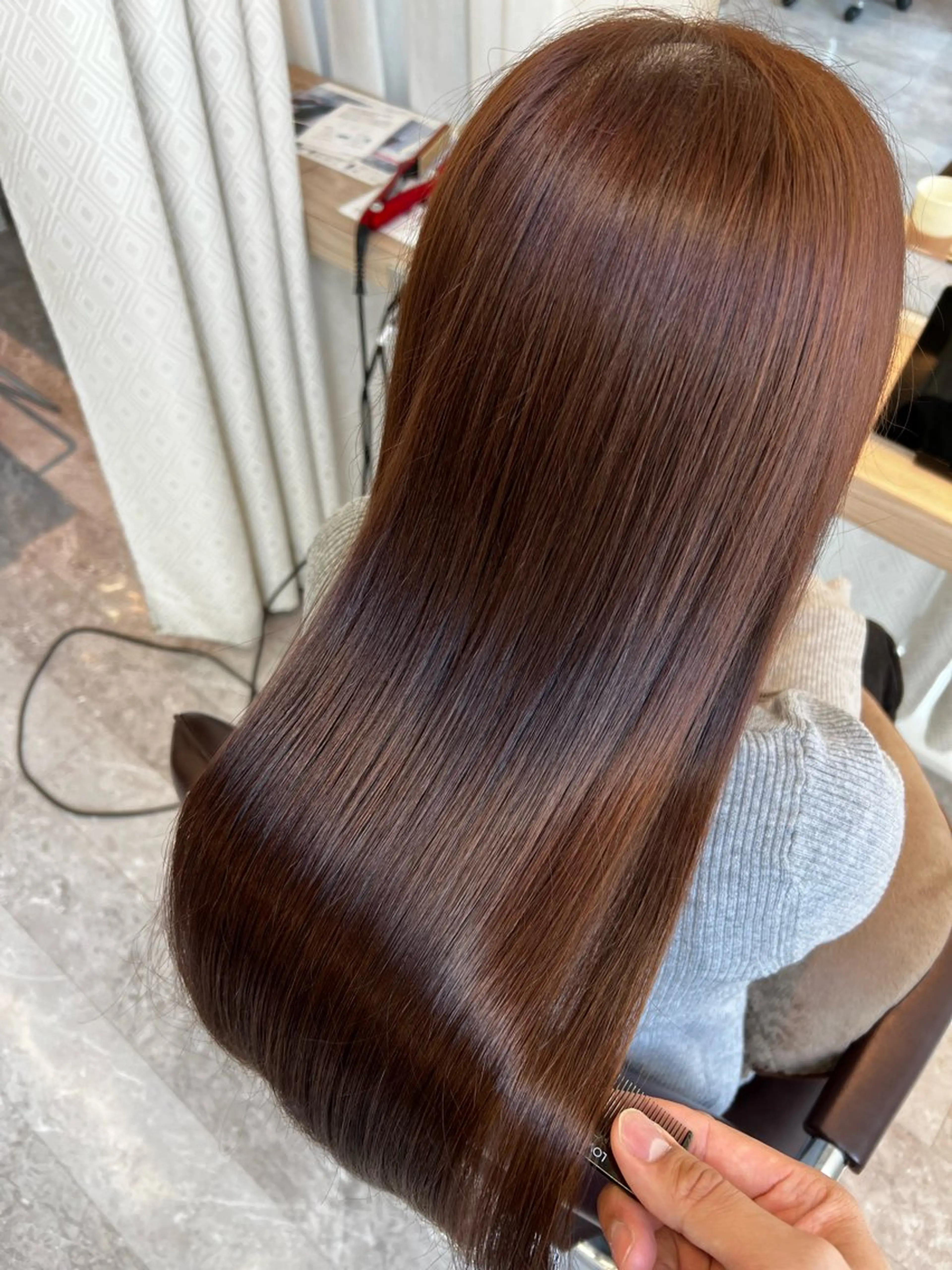 ロング 縮毛矯正 鈴木遥幾 艶髪特化美容師のヘアスタイル