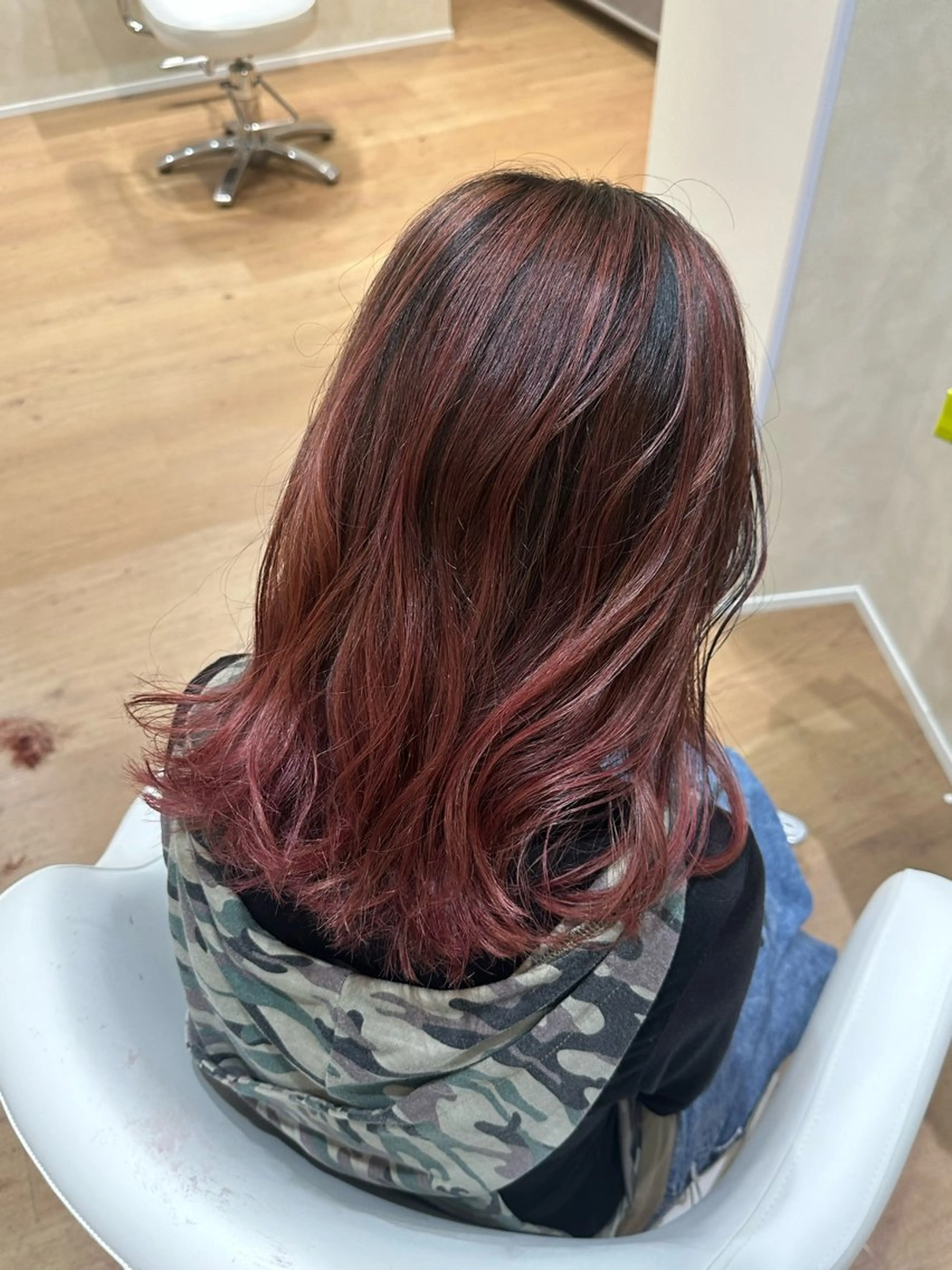 ミディアム レイヤーカット カット ヘアカラー 巻ける髪質改善🫧ハ イライト/永田汰伊智のヘアスタイル