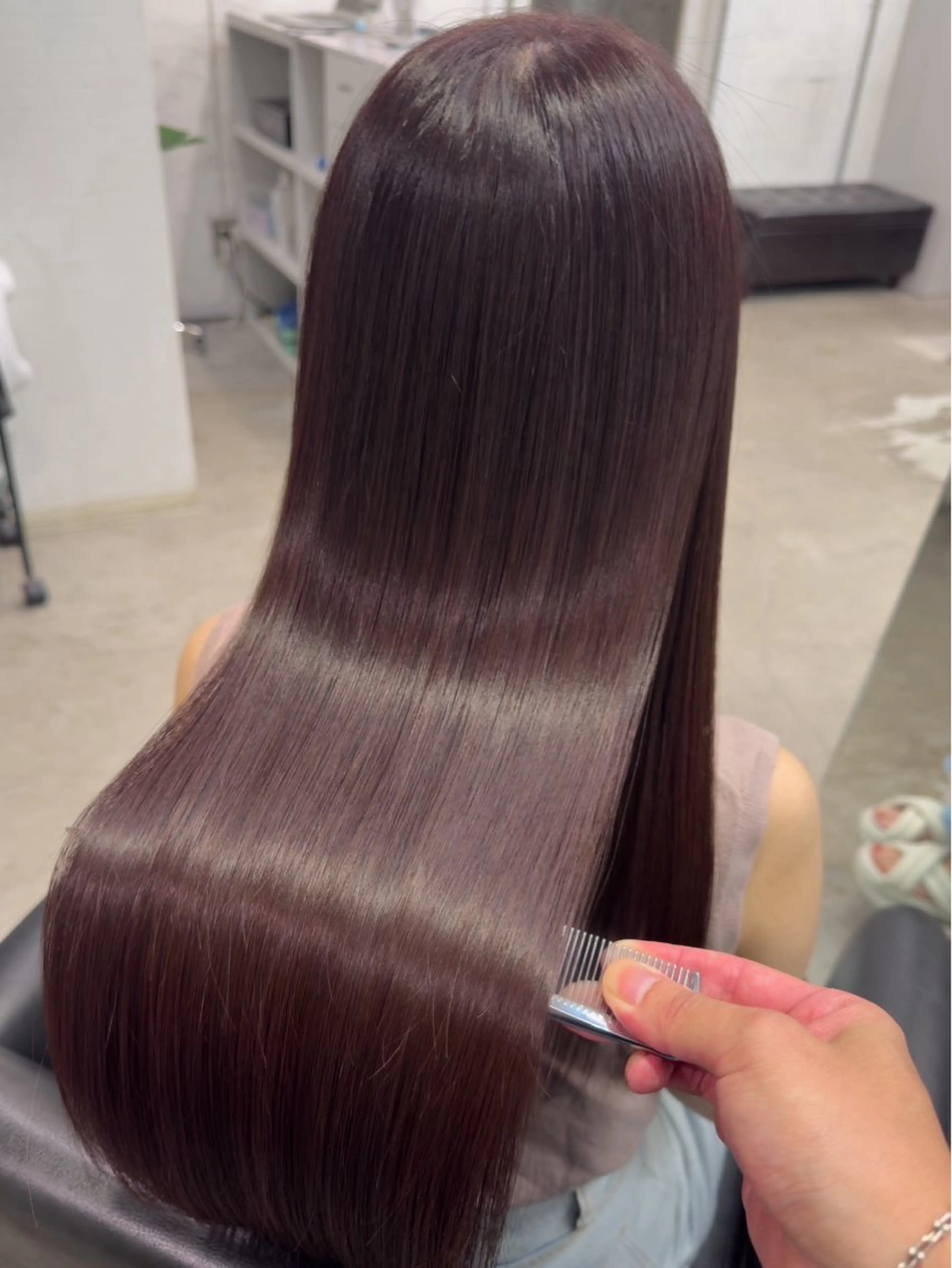 ロング 透明感カラー・ 髪質改善🩵イケダのヘアスタイル