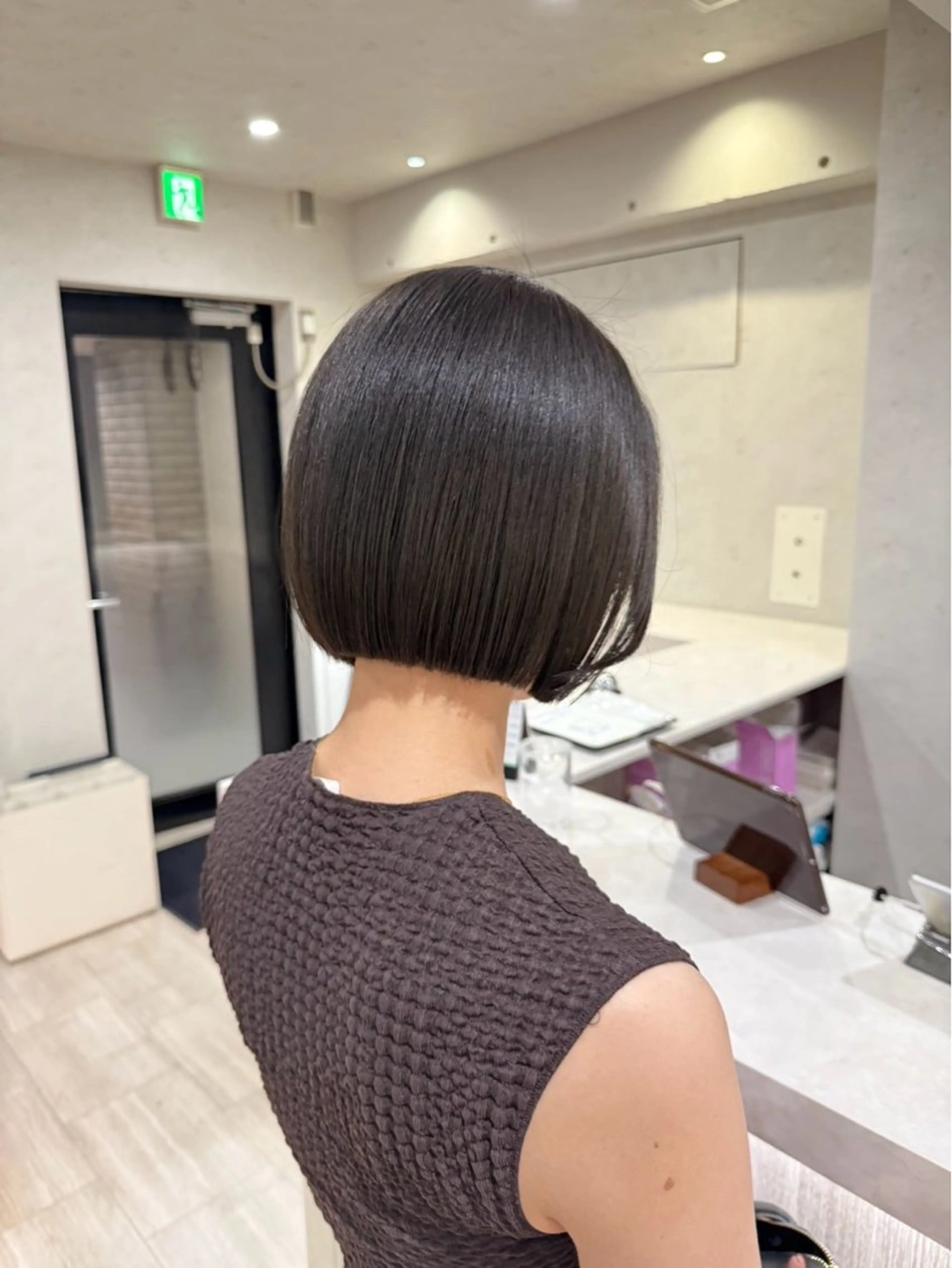 ショート ボブ 縮毛矯正 特化生田のヘアスタイル