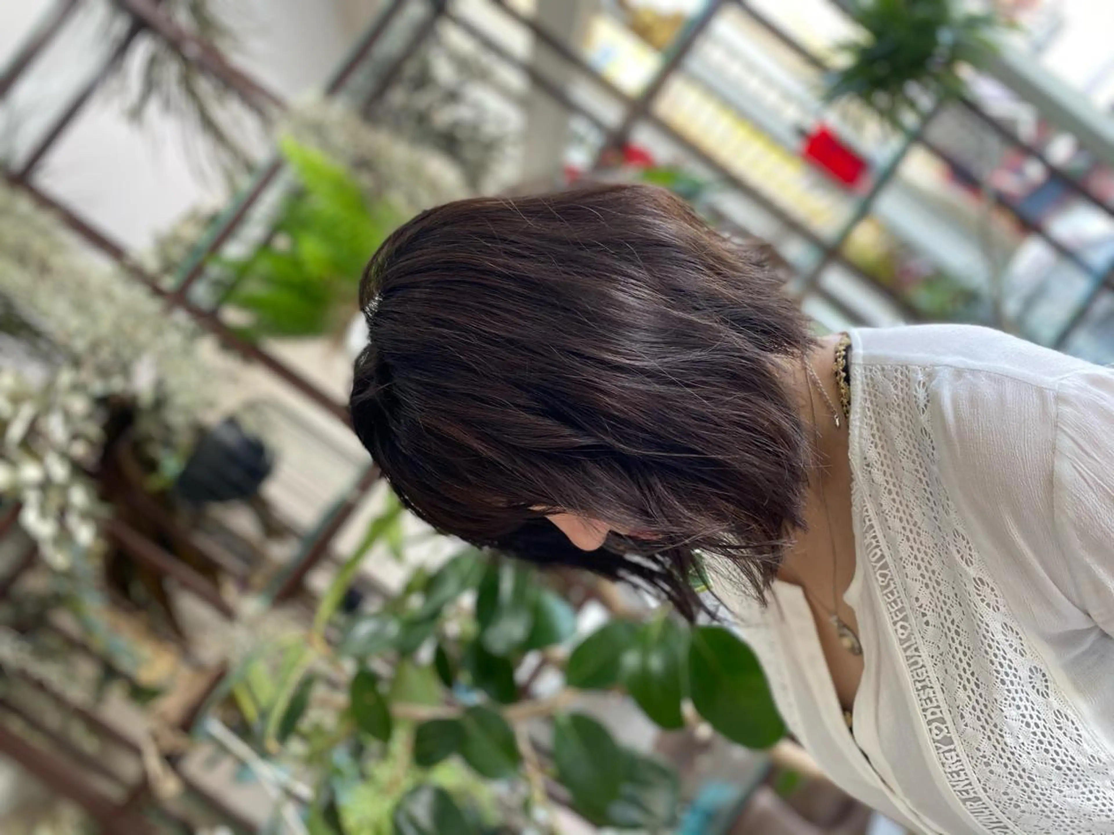 ミディアム カラー レイヤーカット Style Tのヘアスタイル