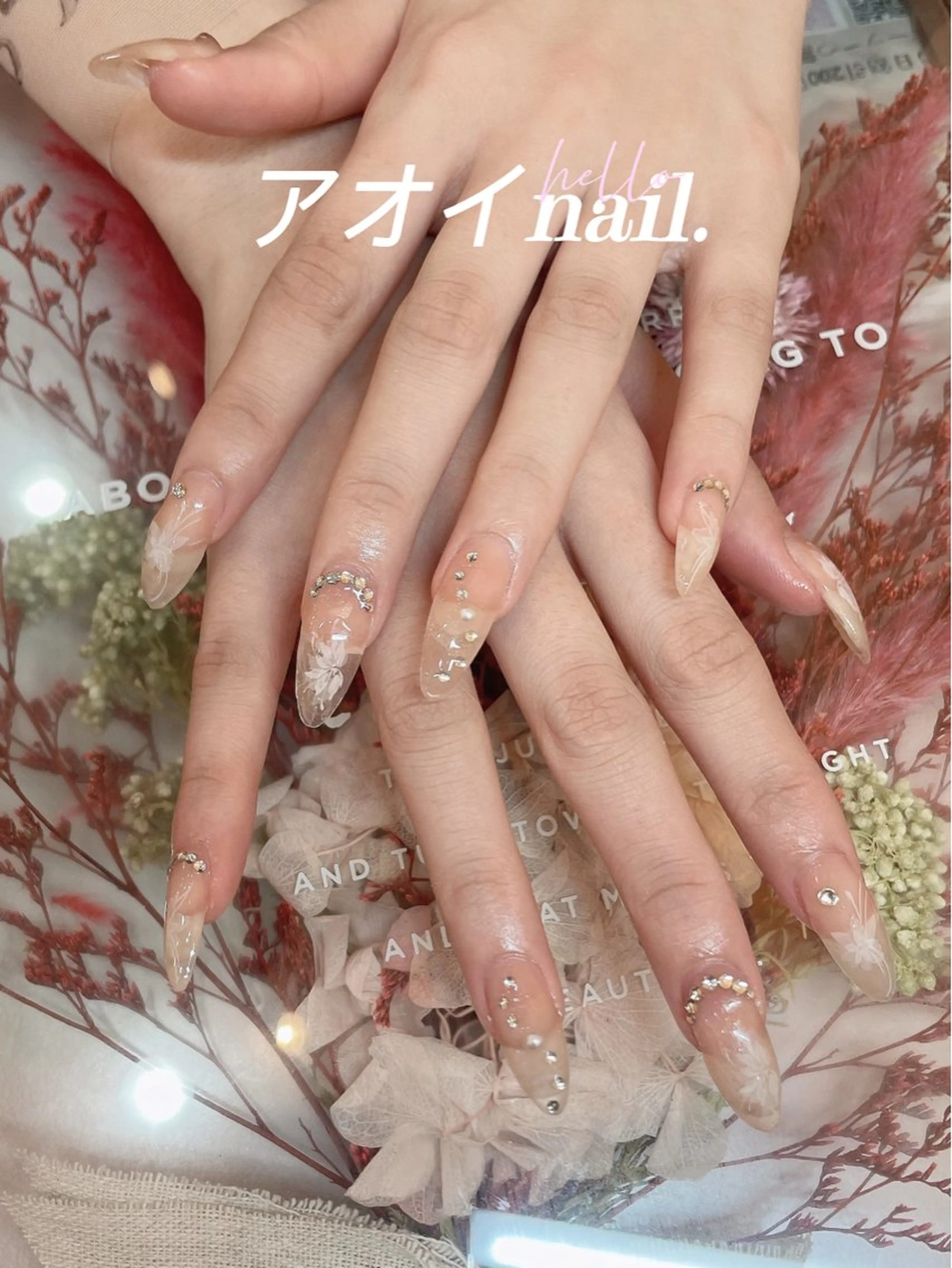 ネイル LEDアイラッシュ ∩_∩アオイのマツエク・マツパデザイン