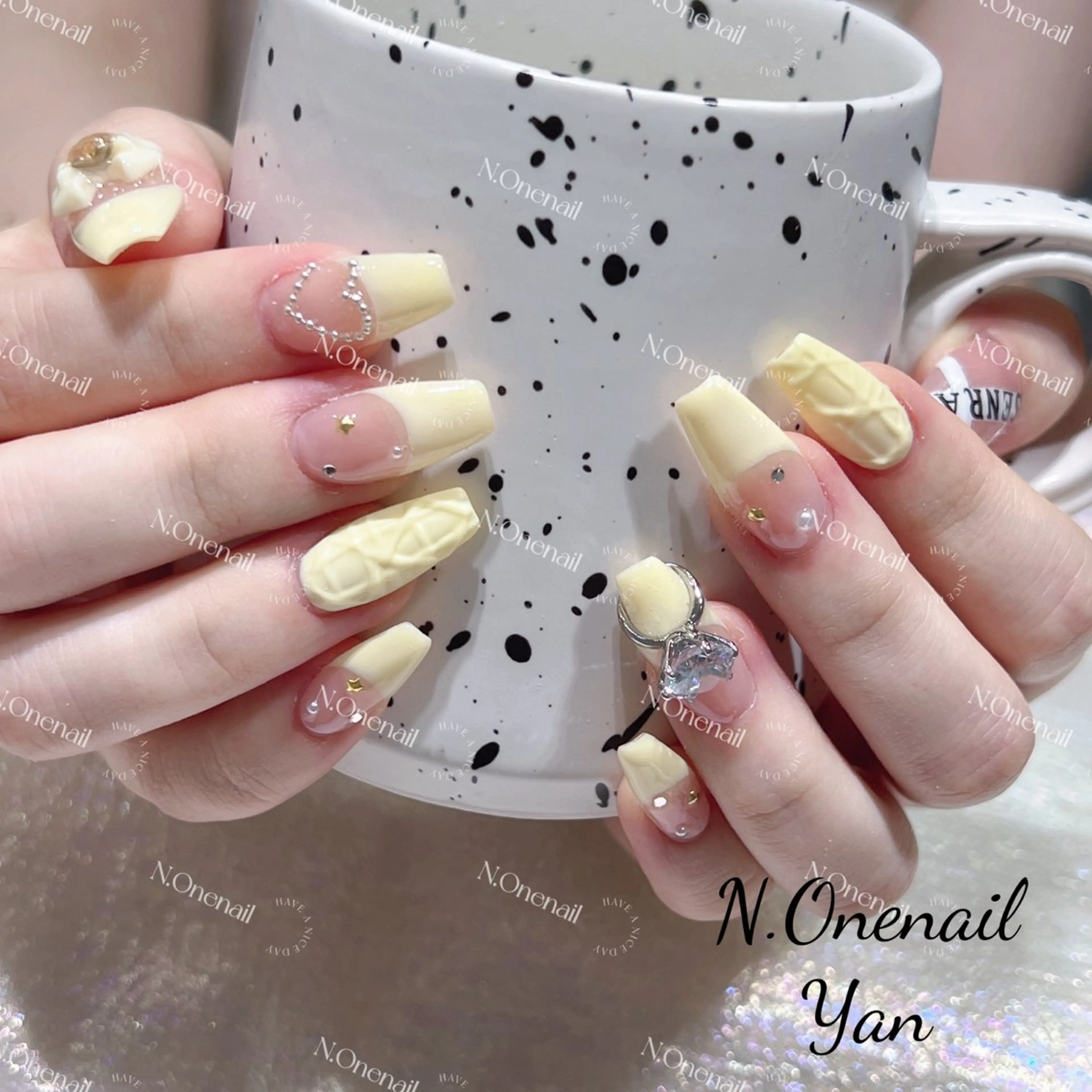 ネイル ハンドネイル 長いだし/スカルプ/ パラシェルN.oneのネイルデザイン