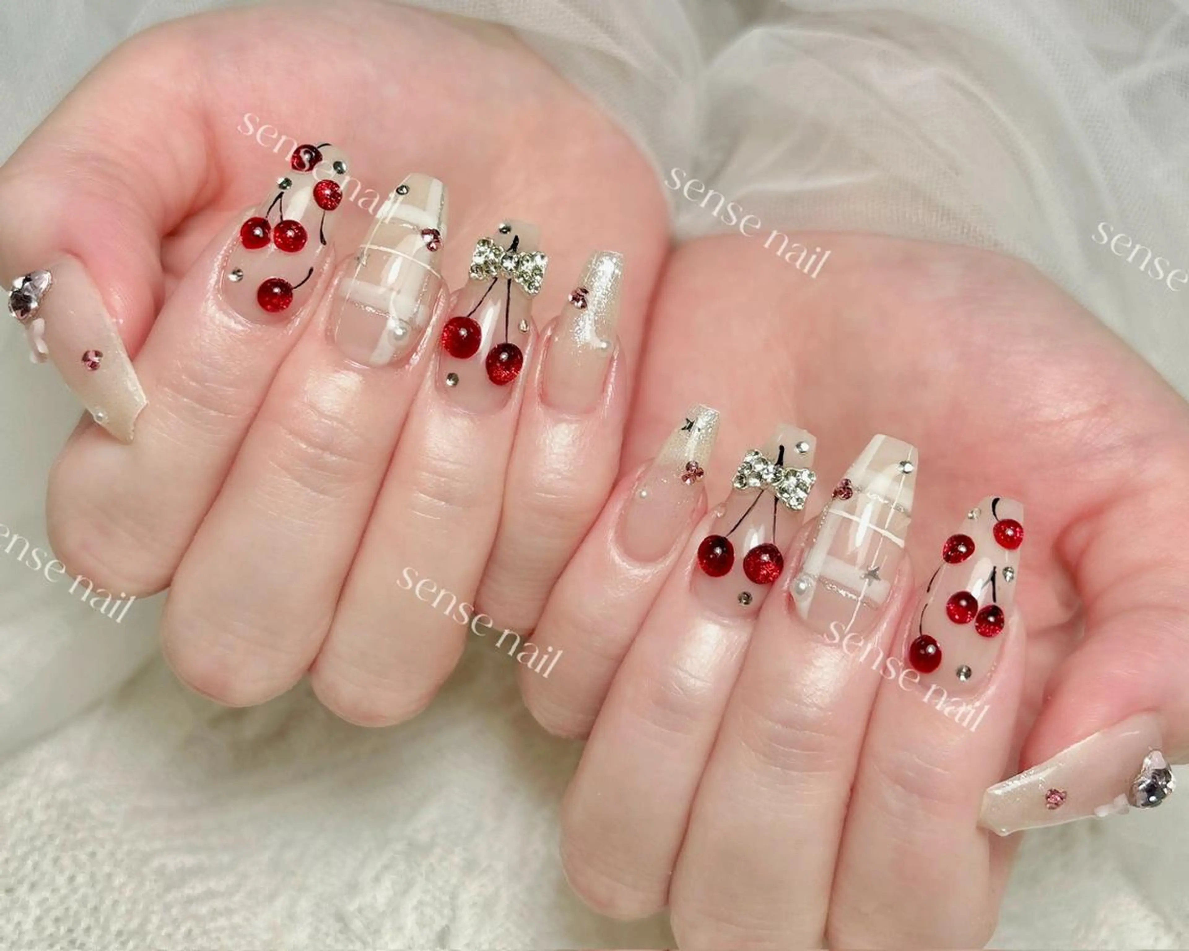 ネイル Yukiko 🌙のネイルデザイン