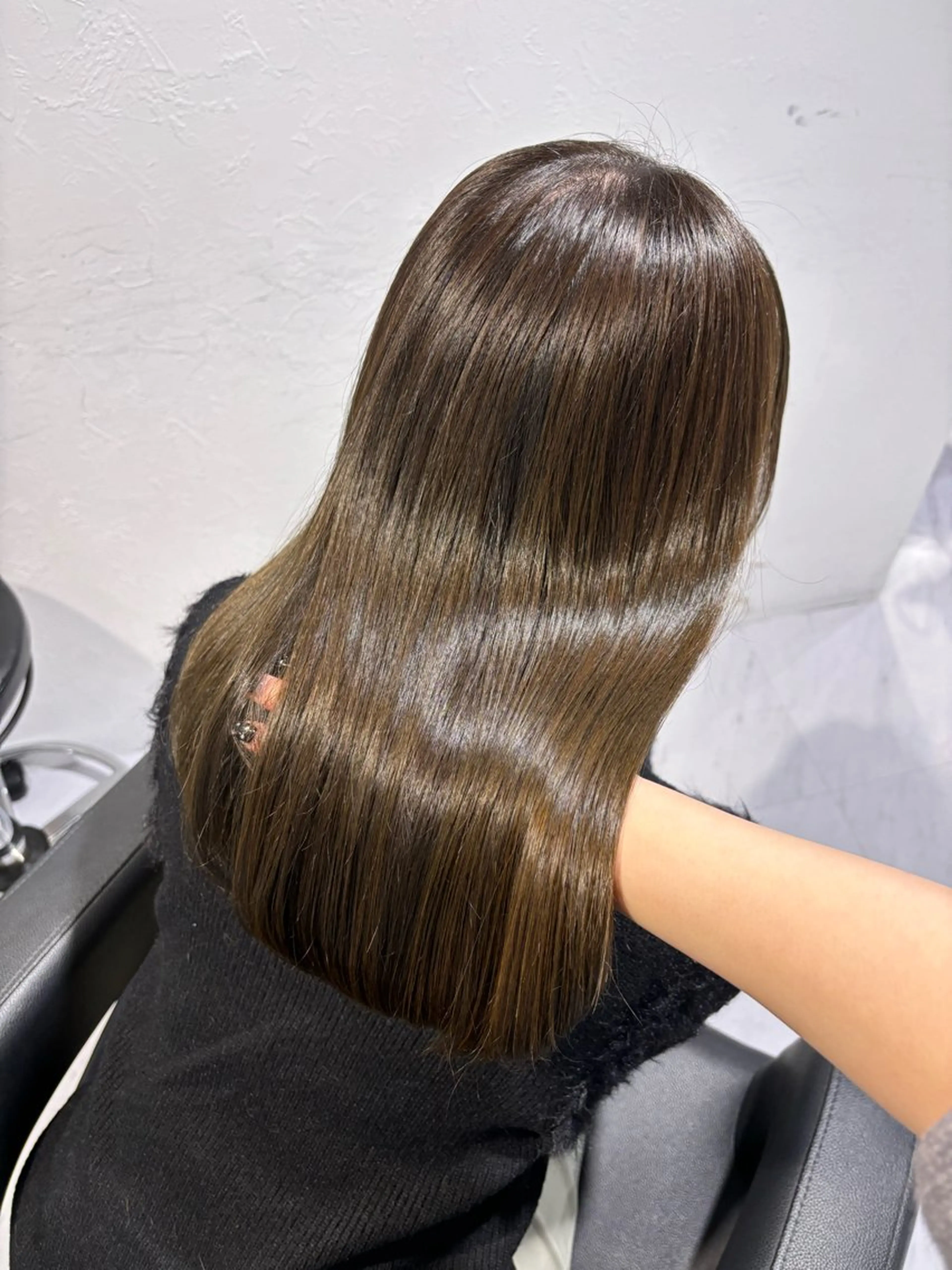 セミロング カラー 髪質改善 表参道♡暗髪♡ 艶カラー♡アユミのヘアスタイル