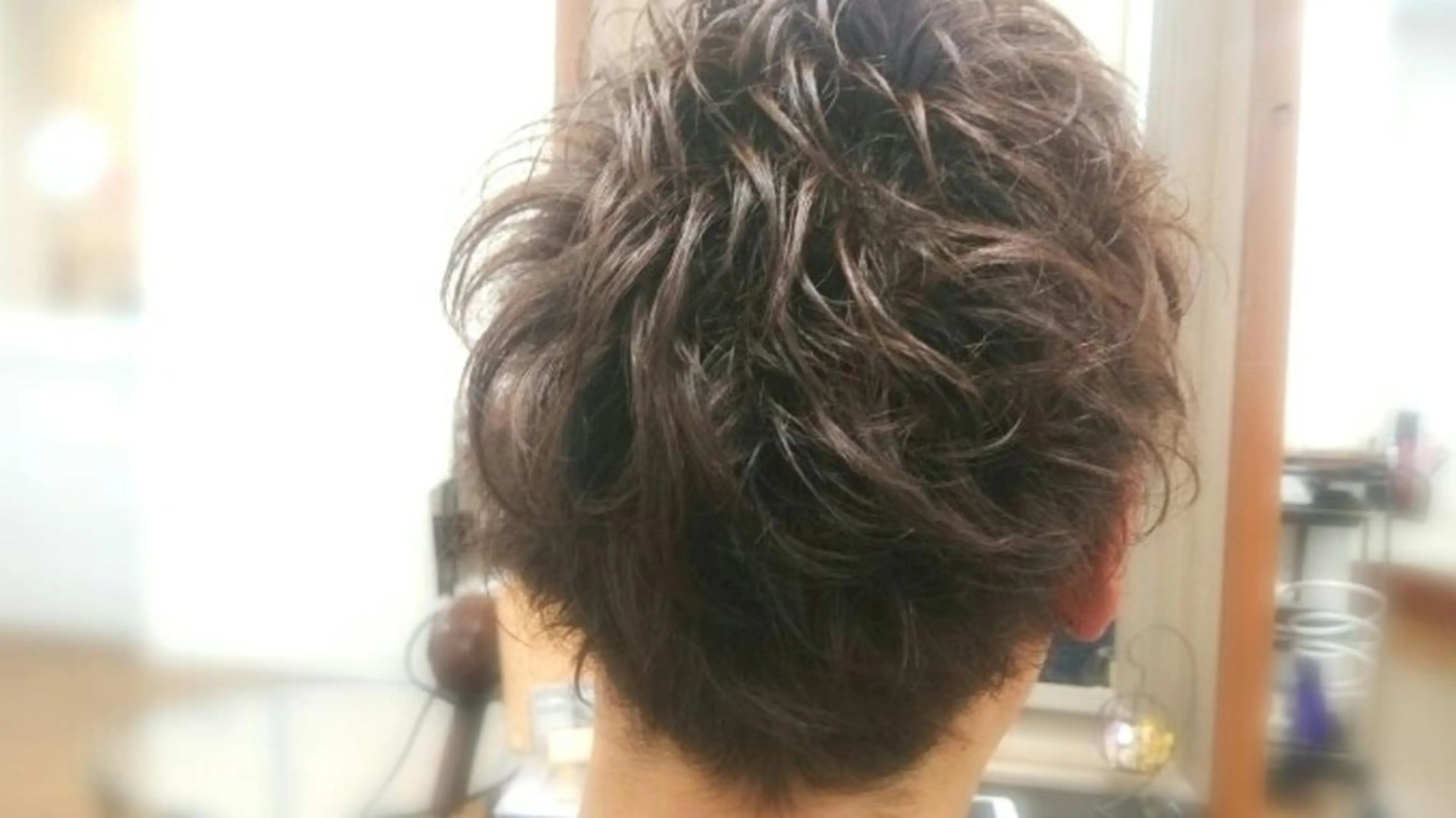 ショート メンズ メンズショート くせ毛 ショートヘア 渡辺 康行のヘアスタイル