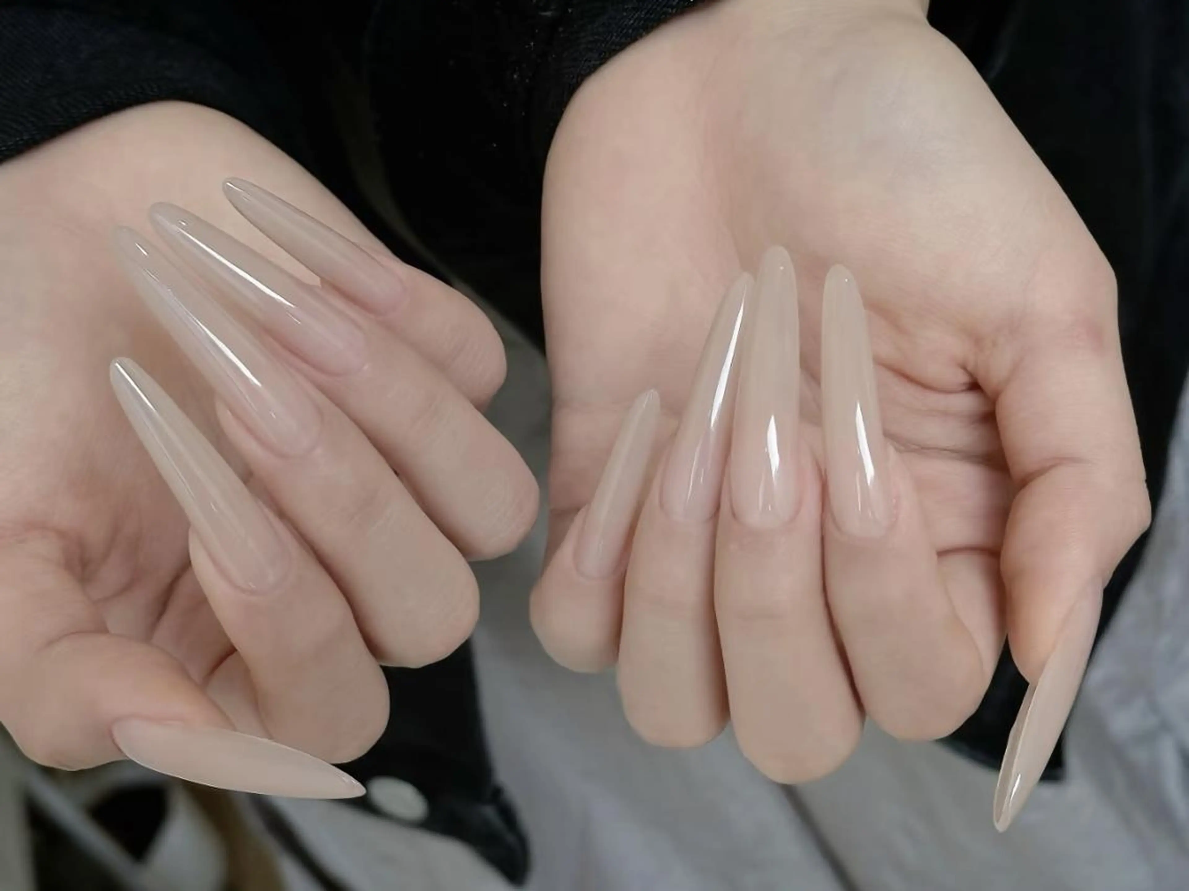 メンズ ネイル アートネイル フレンチネイル ジェルネイル キラキラネイル パラジェル Bloom kabukiのネイルデザイン