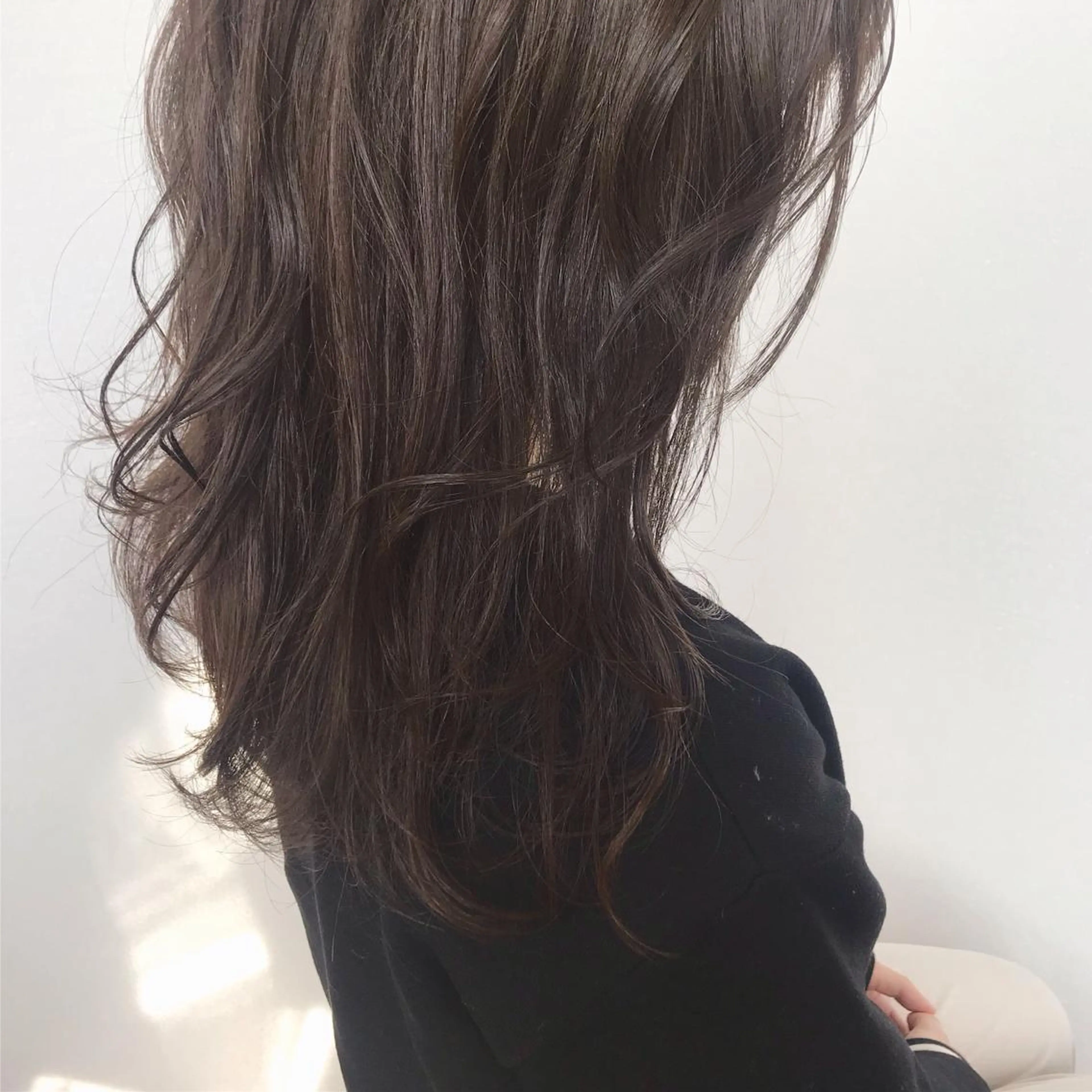 ロング カラー グレージュ カット ヘアカラー トリートメント 【Uneユヌ】菊地 春那のヘアスタイル