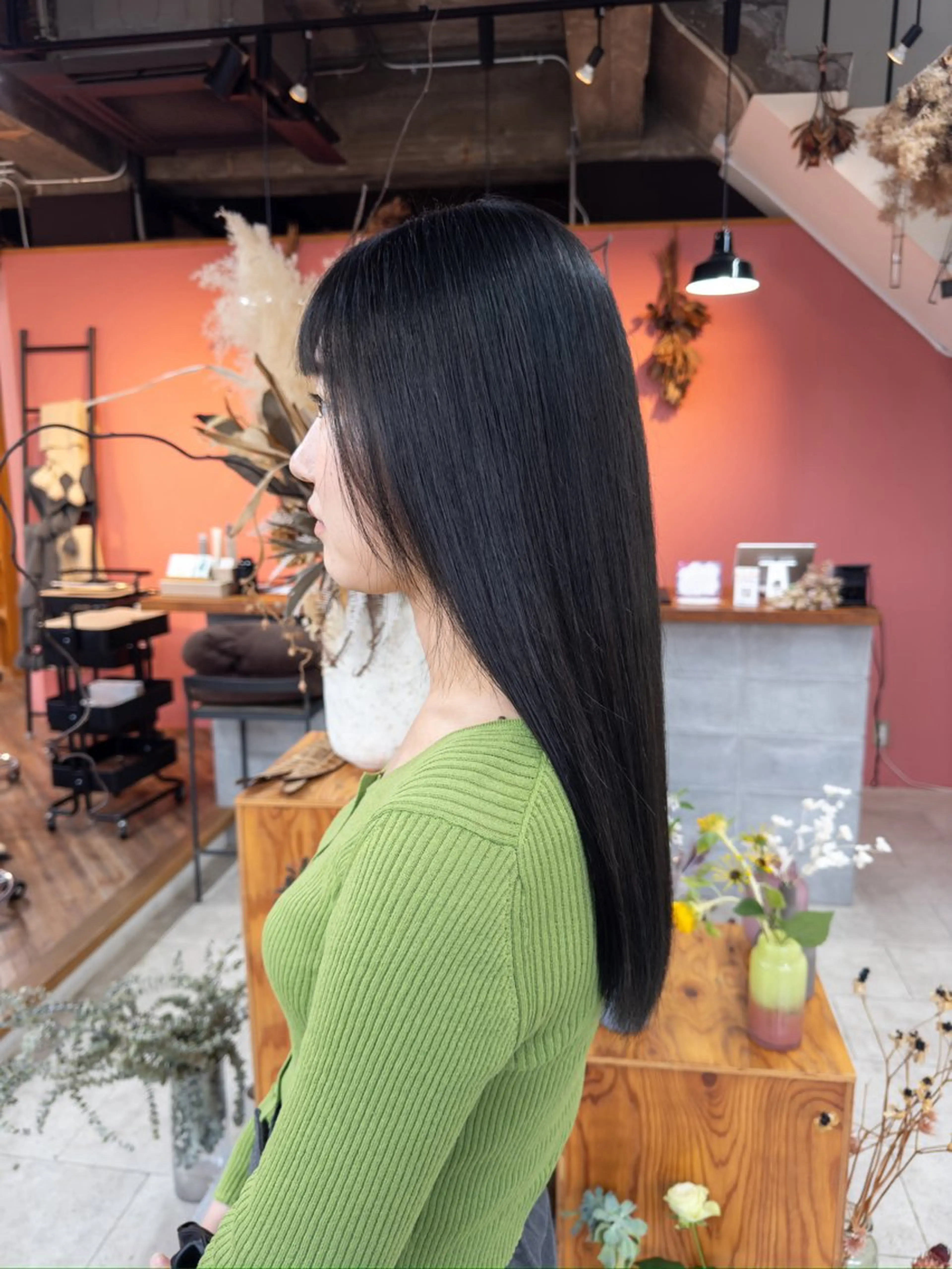 ロング カラー ブリーチ ヘアカラー 🎨カラー専門家🎨 チャーリーのヘアスタイル