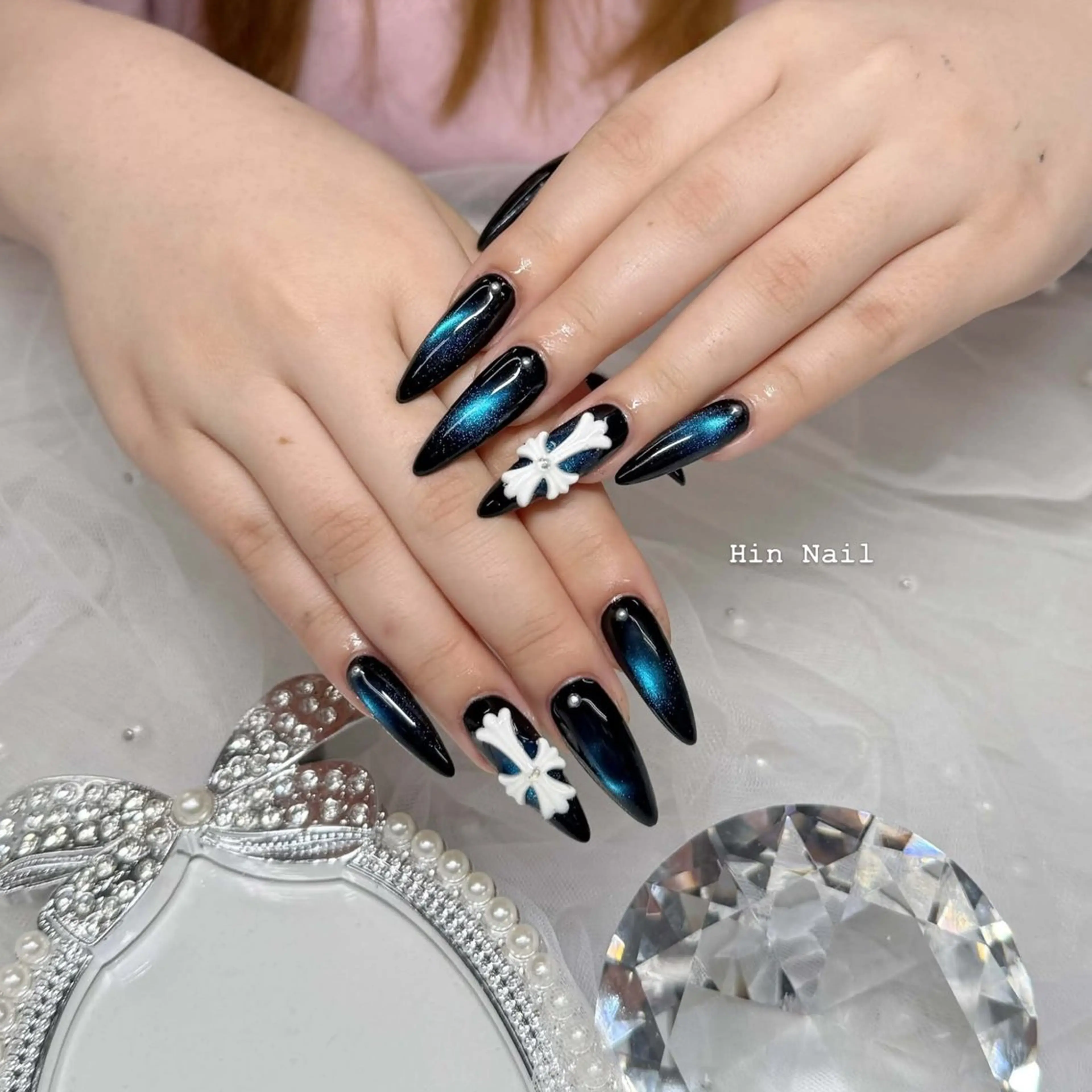 ネイル ハンドネイル HIN NAILのネイルデザイン