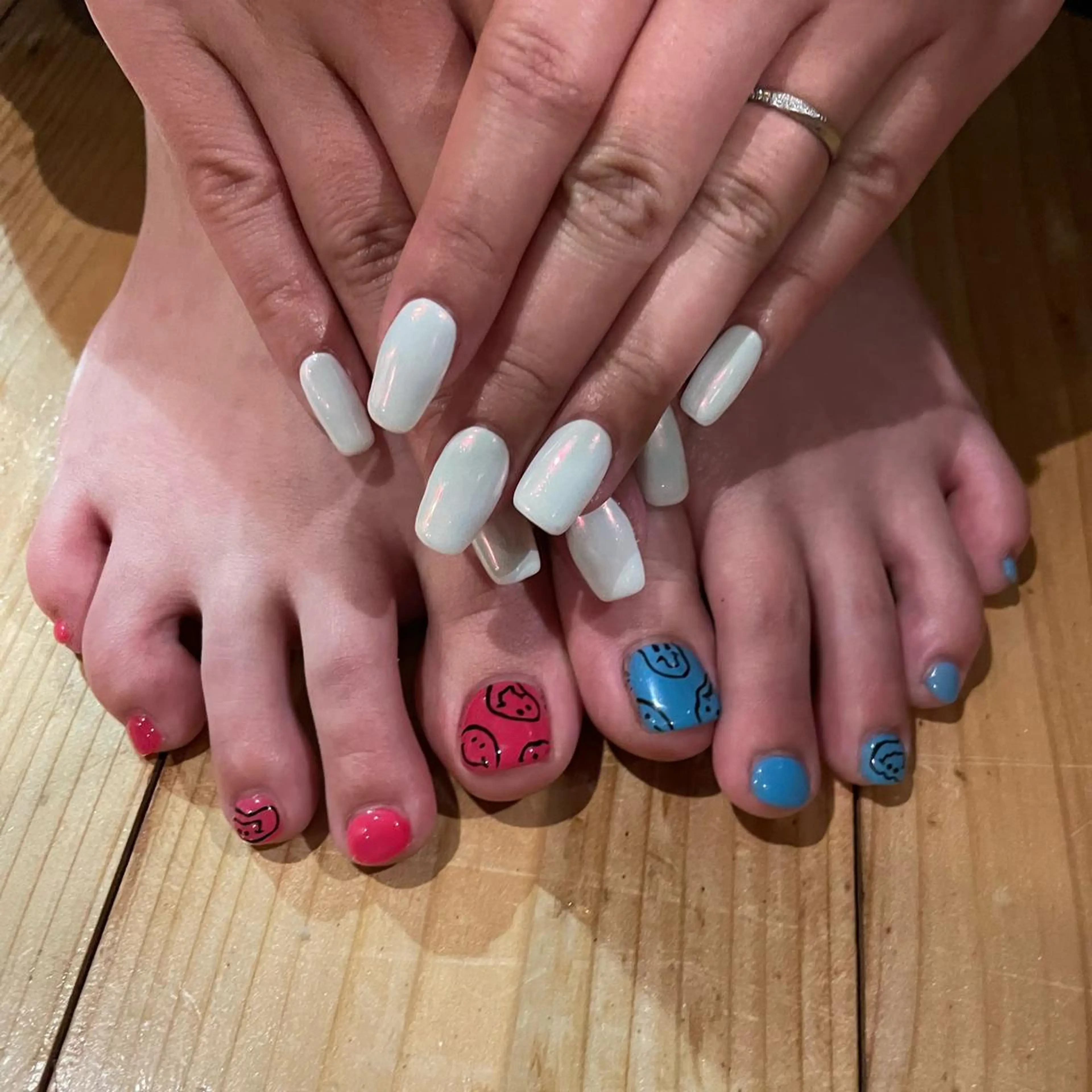 ネイル ハンドネイル フットネイル Nail💞 rinakoのネイルデザイン