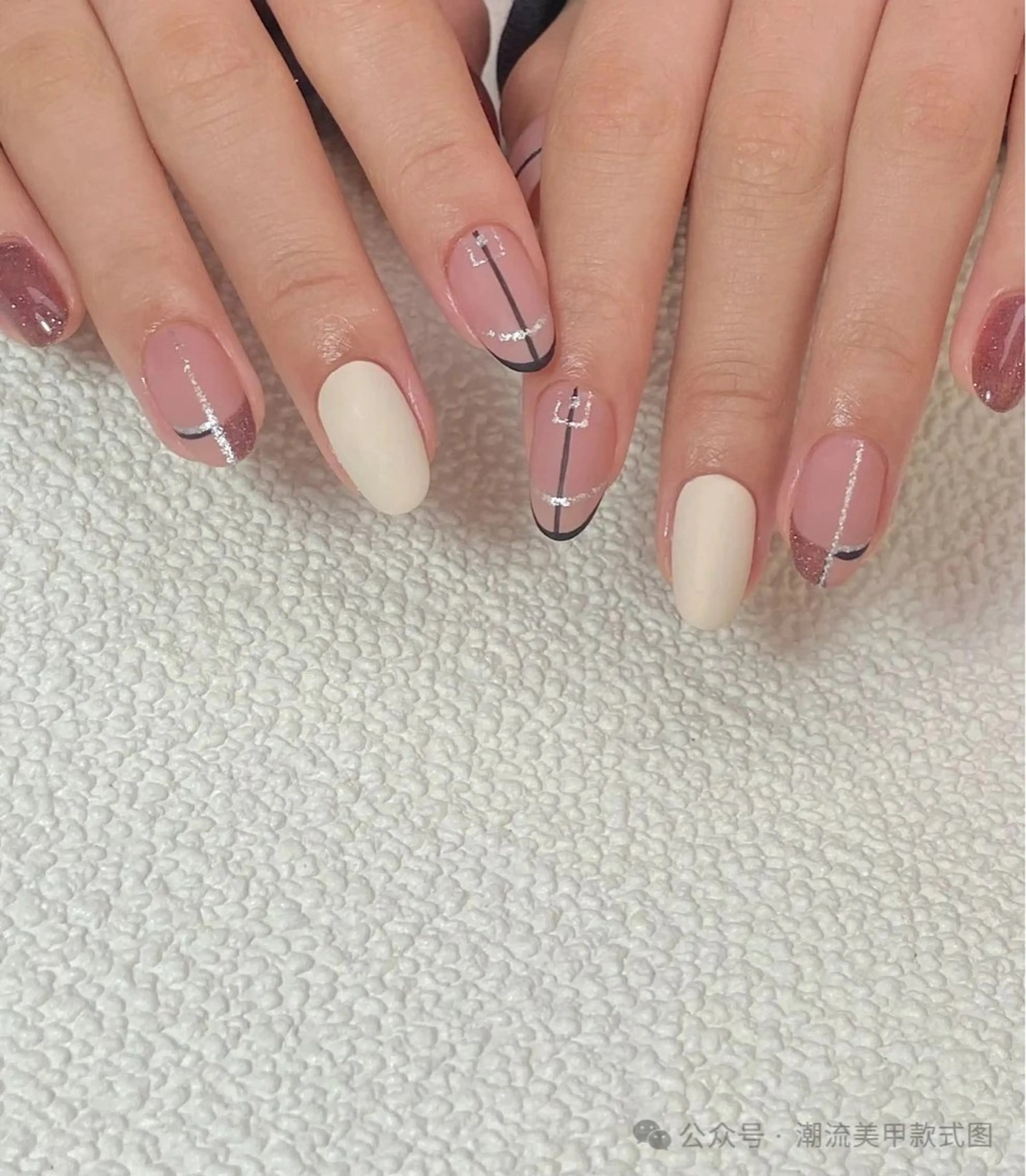 ネイル ☁️Yun nail Rin☁️のネイルデザイン