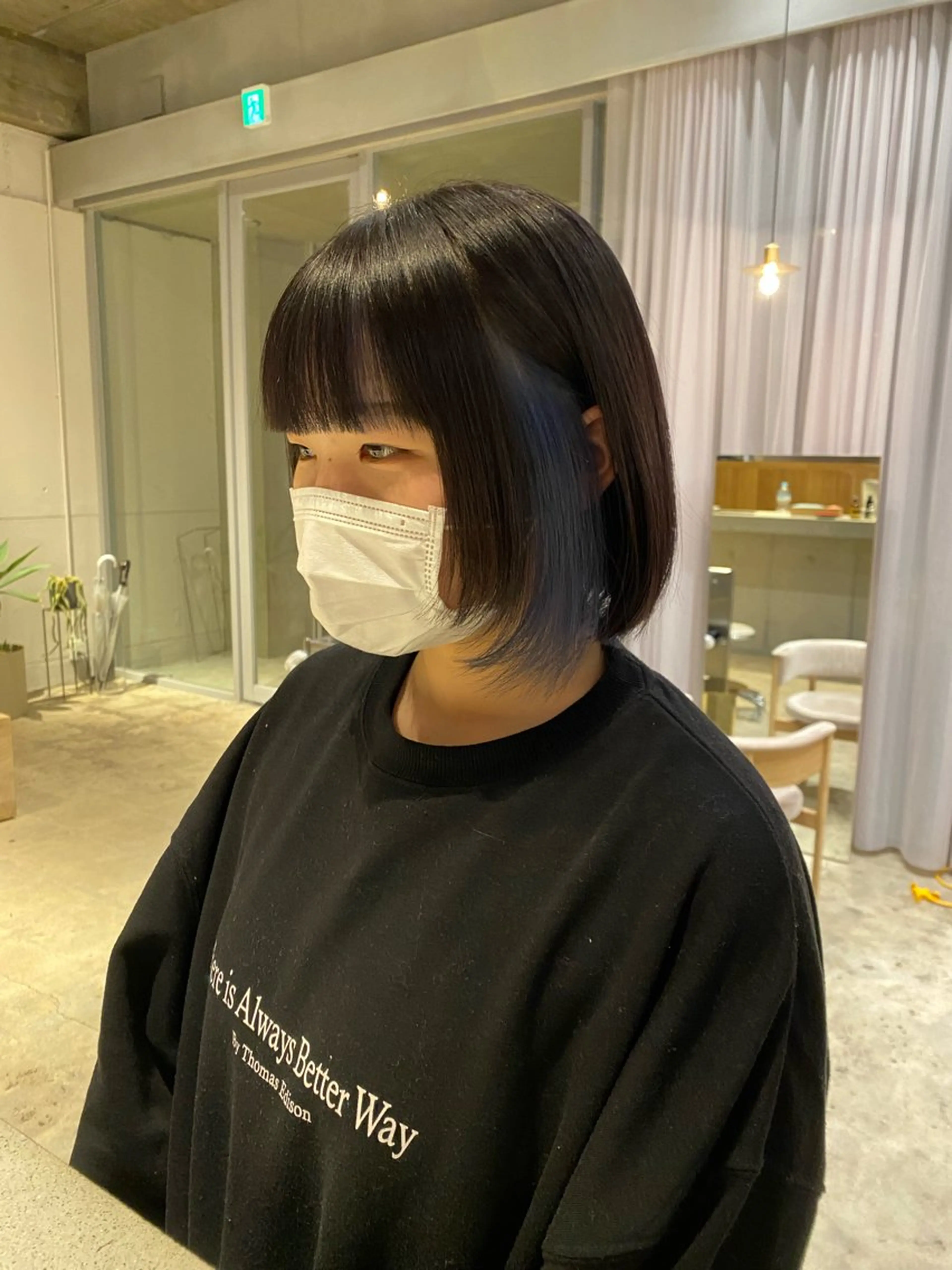 ミディアム レイヤーカット/ ダブルカラーサクライのヘアスタイル