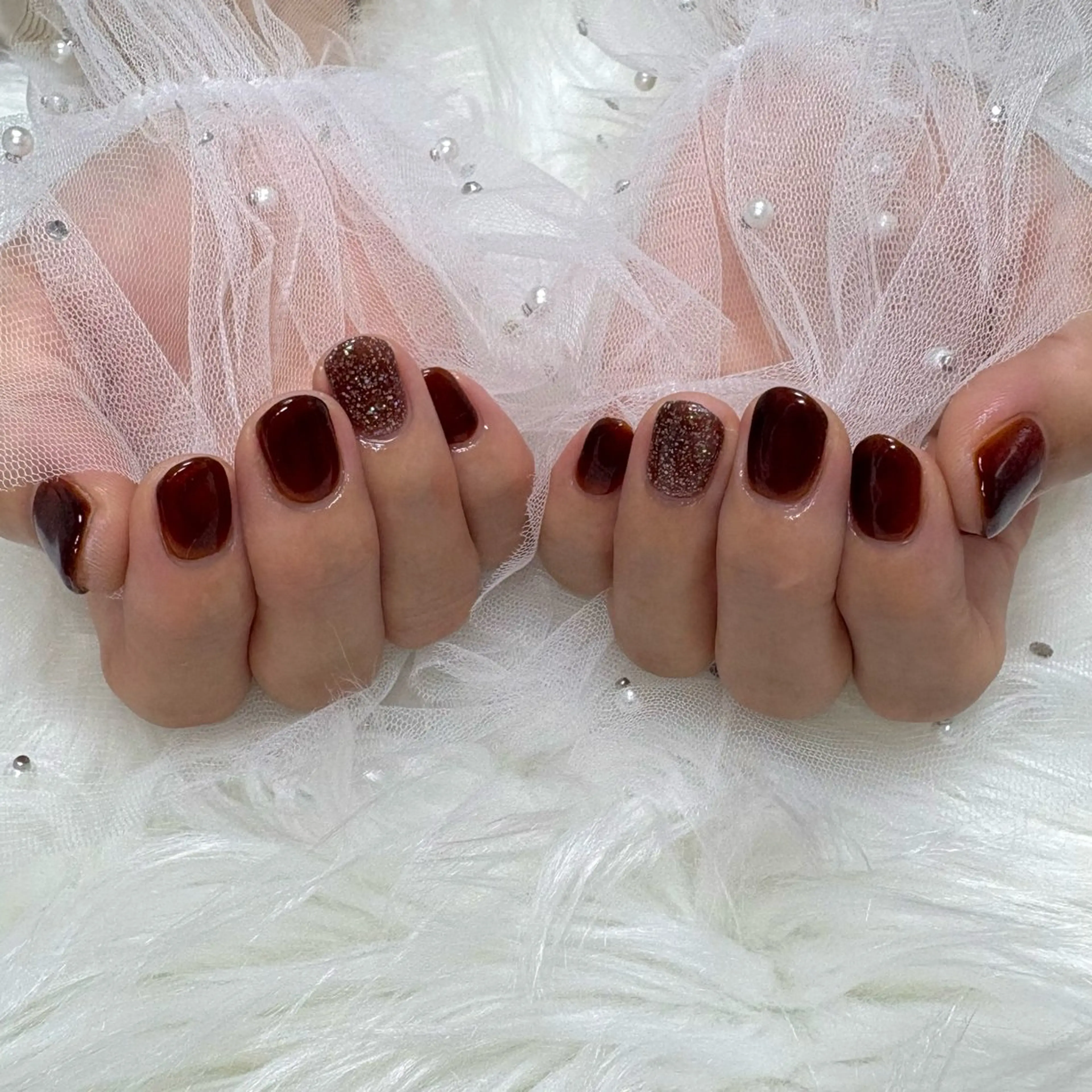 ネイル ブラウン ワンカラーネイル ハンドネイル SHINE nail salonのネイルデザイン