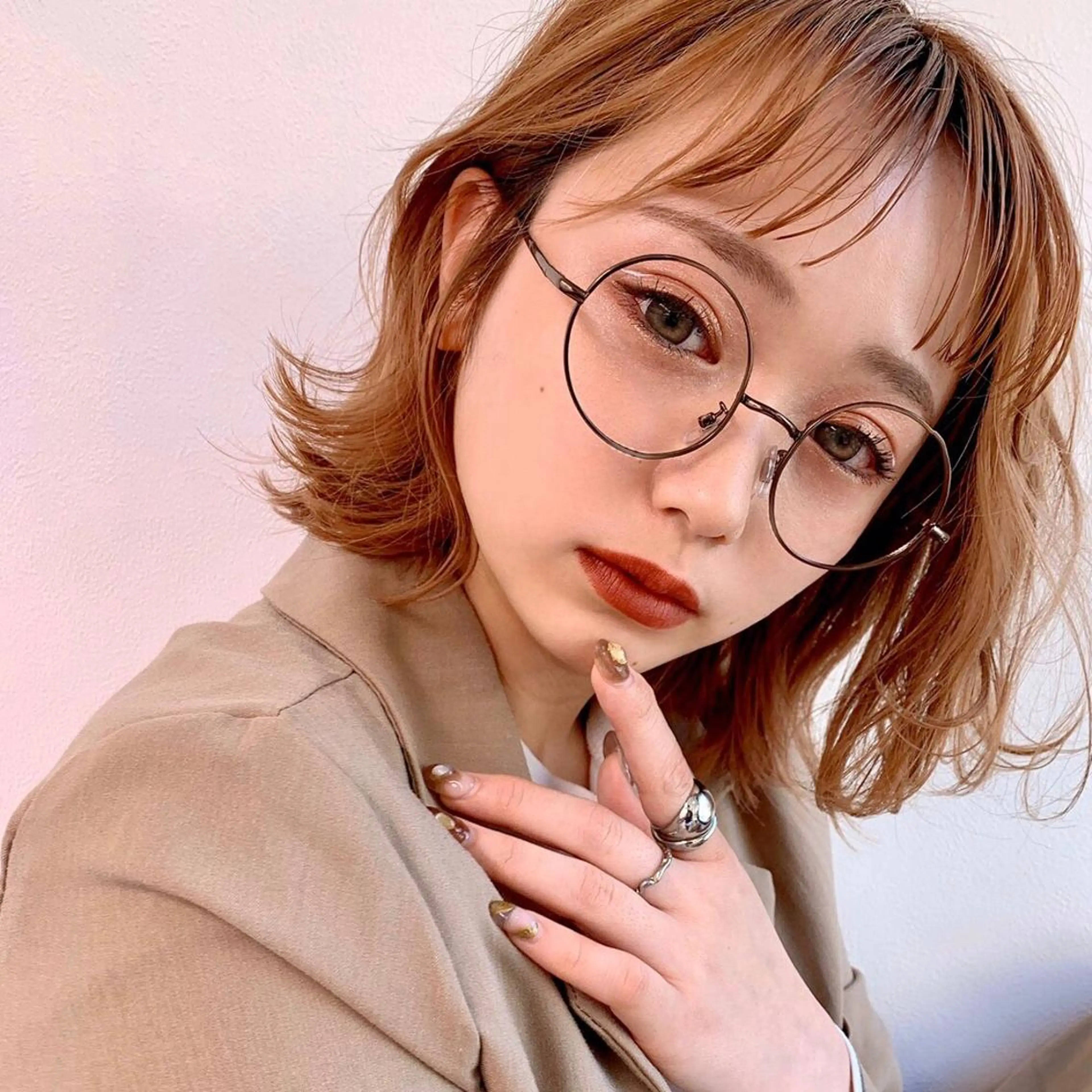 ミディアム カラー パーマ 韓国艶カラー🇰🇷 DISCO💙のヘアスタイル