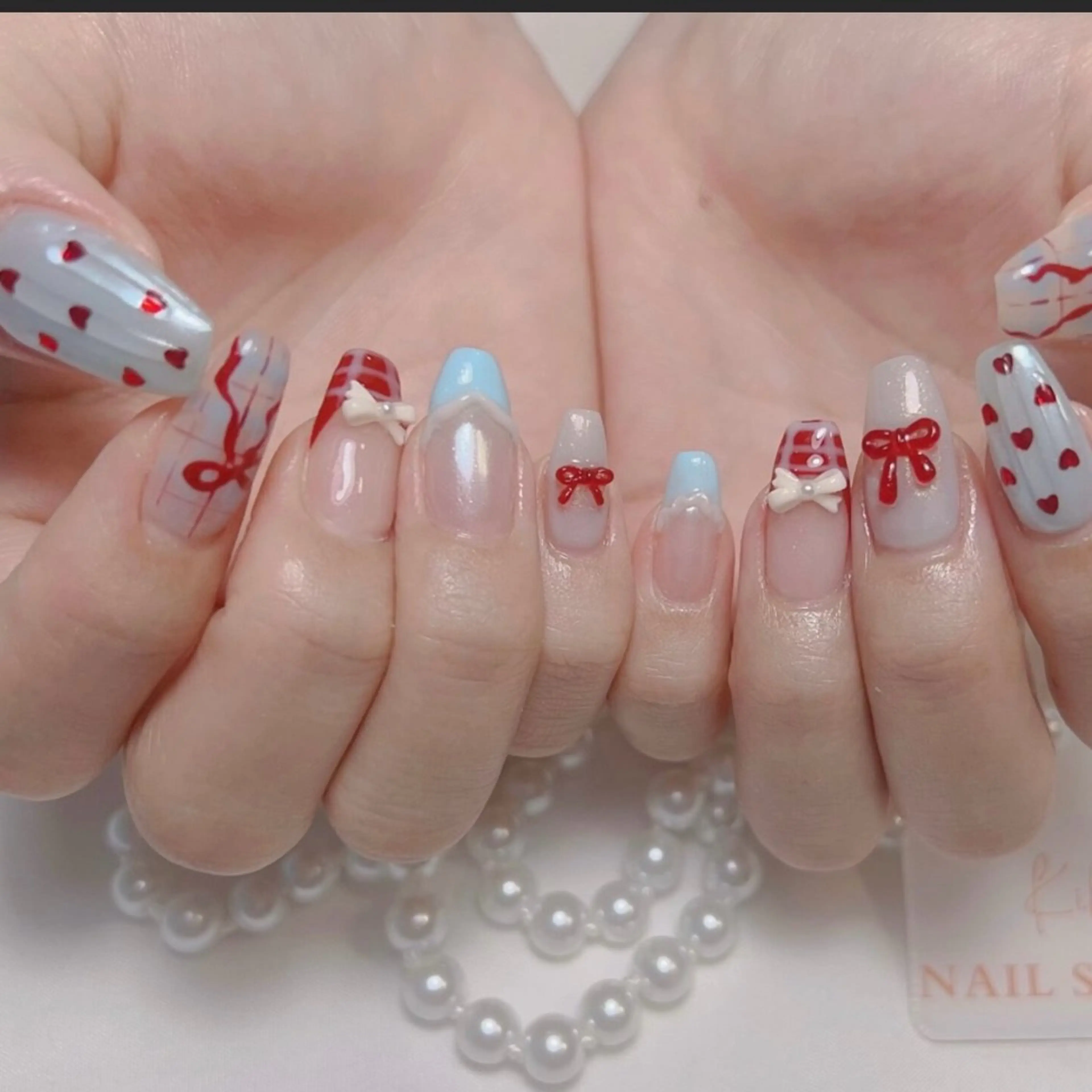 ネイル アートネイル フレンチネイル ジェルネイル グラデーション 韓国ネイル ハンドネイル ハンドケア さくら💮💮 【オフ無料】のネイルデザイン