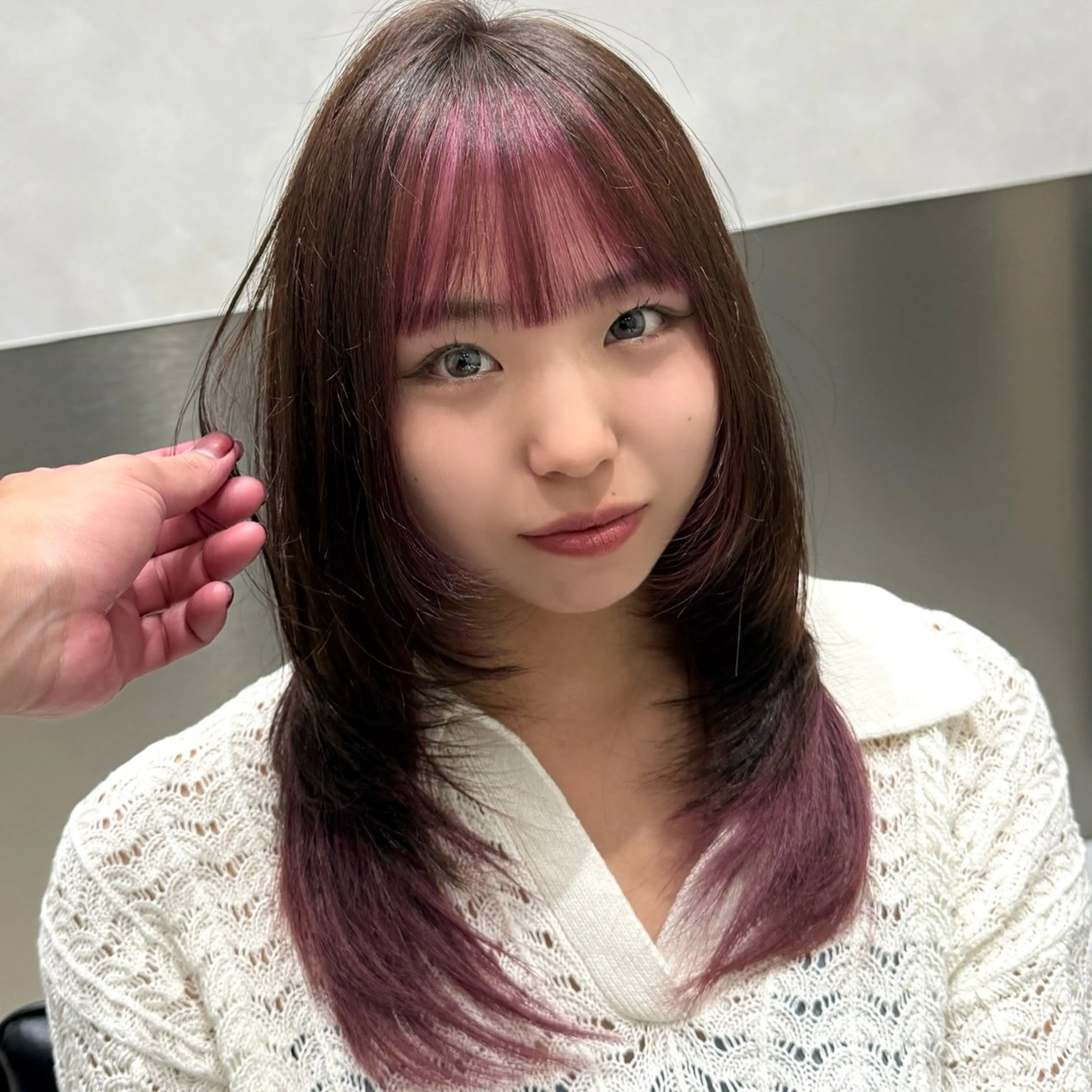 ミディアム カラー ブリーチ デザインカラー 学生 ヘアカラー トリートメント ヘアセット ✨ブリーチ支持No1 複雑履歴修正/舘岡のヘアスタイル