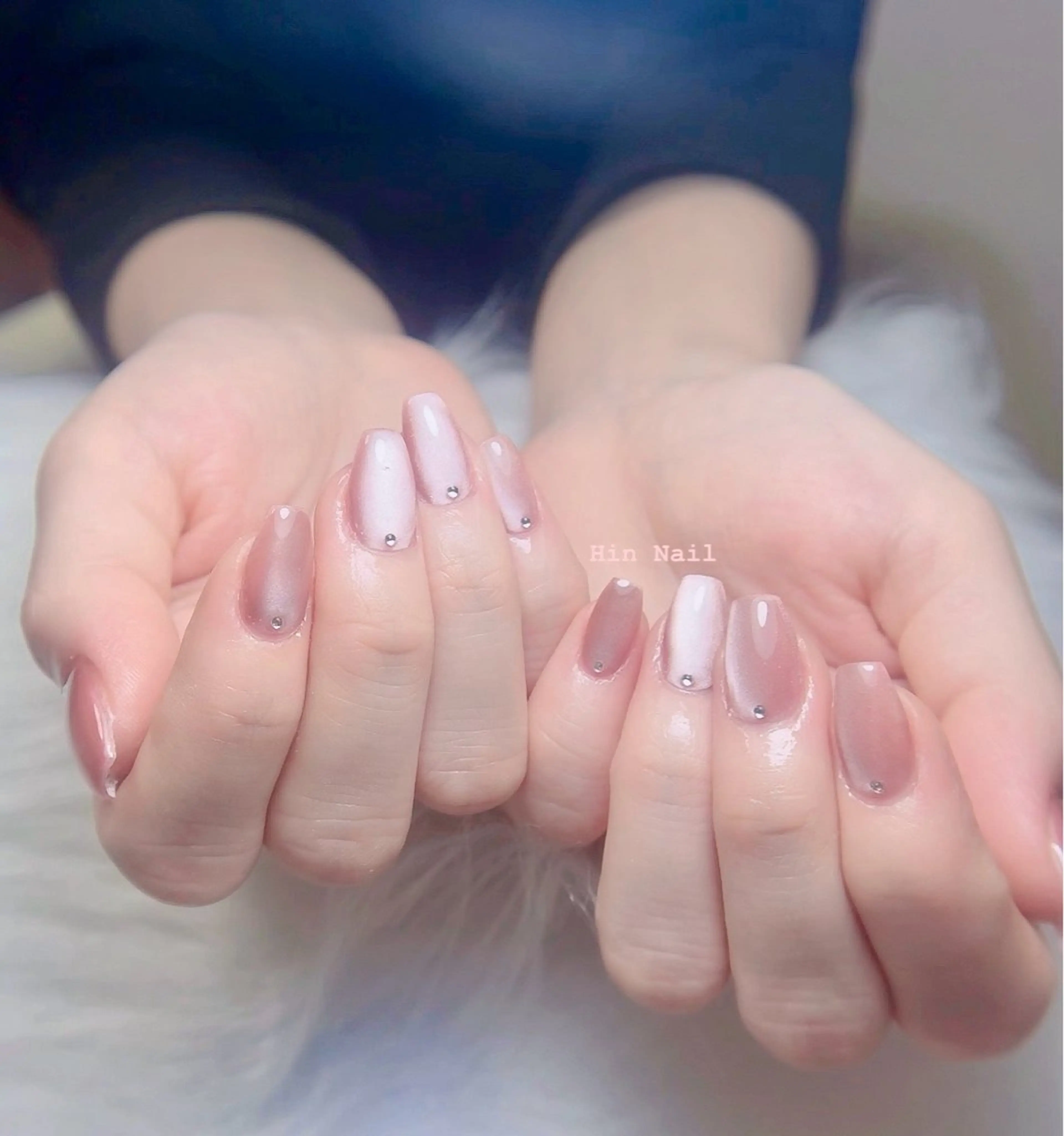 ネイル ハンドネイル Hin Nailsのネイルデザイン