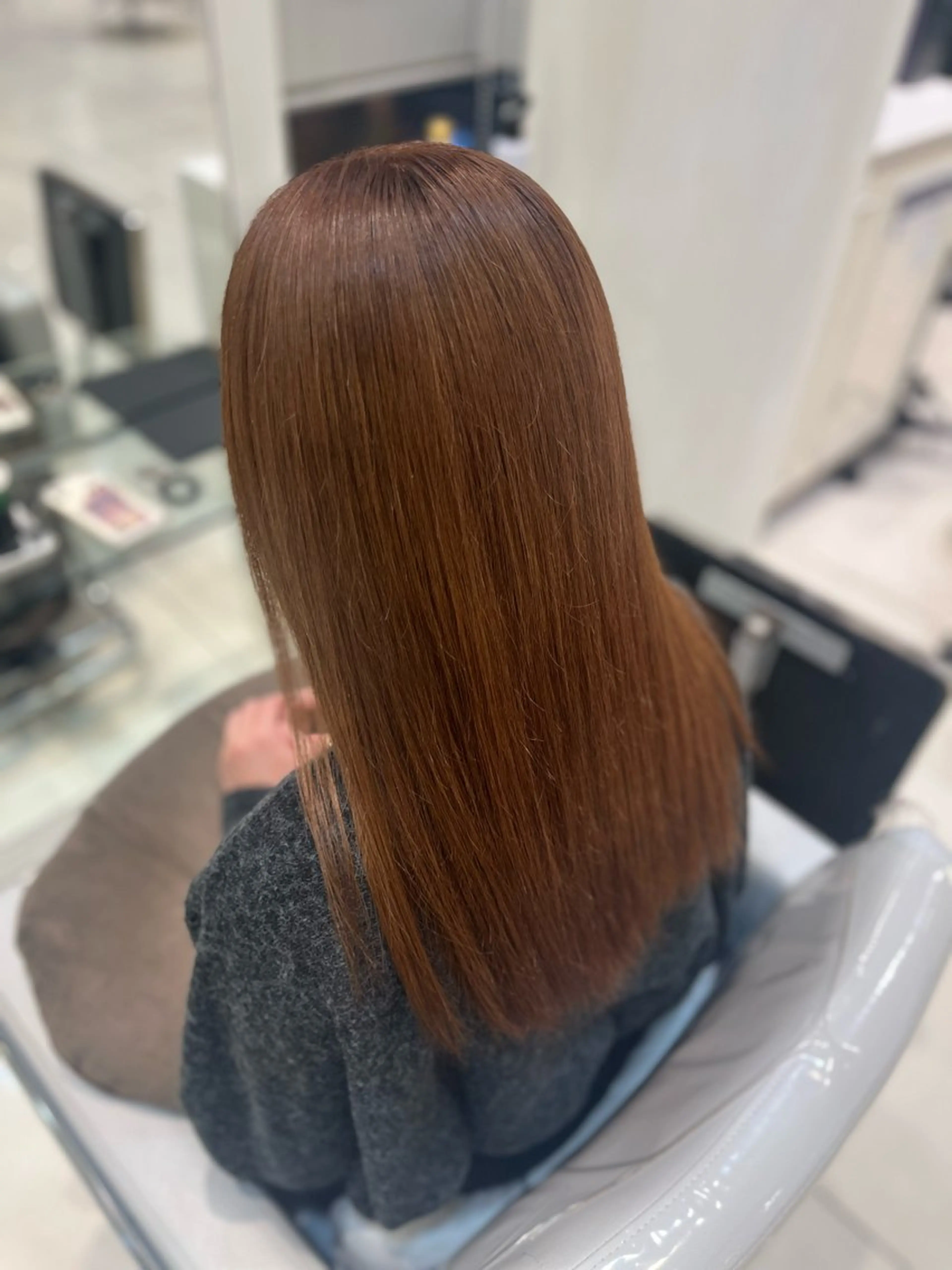 ロング カラー Above /yoshimiのヘアスタイル