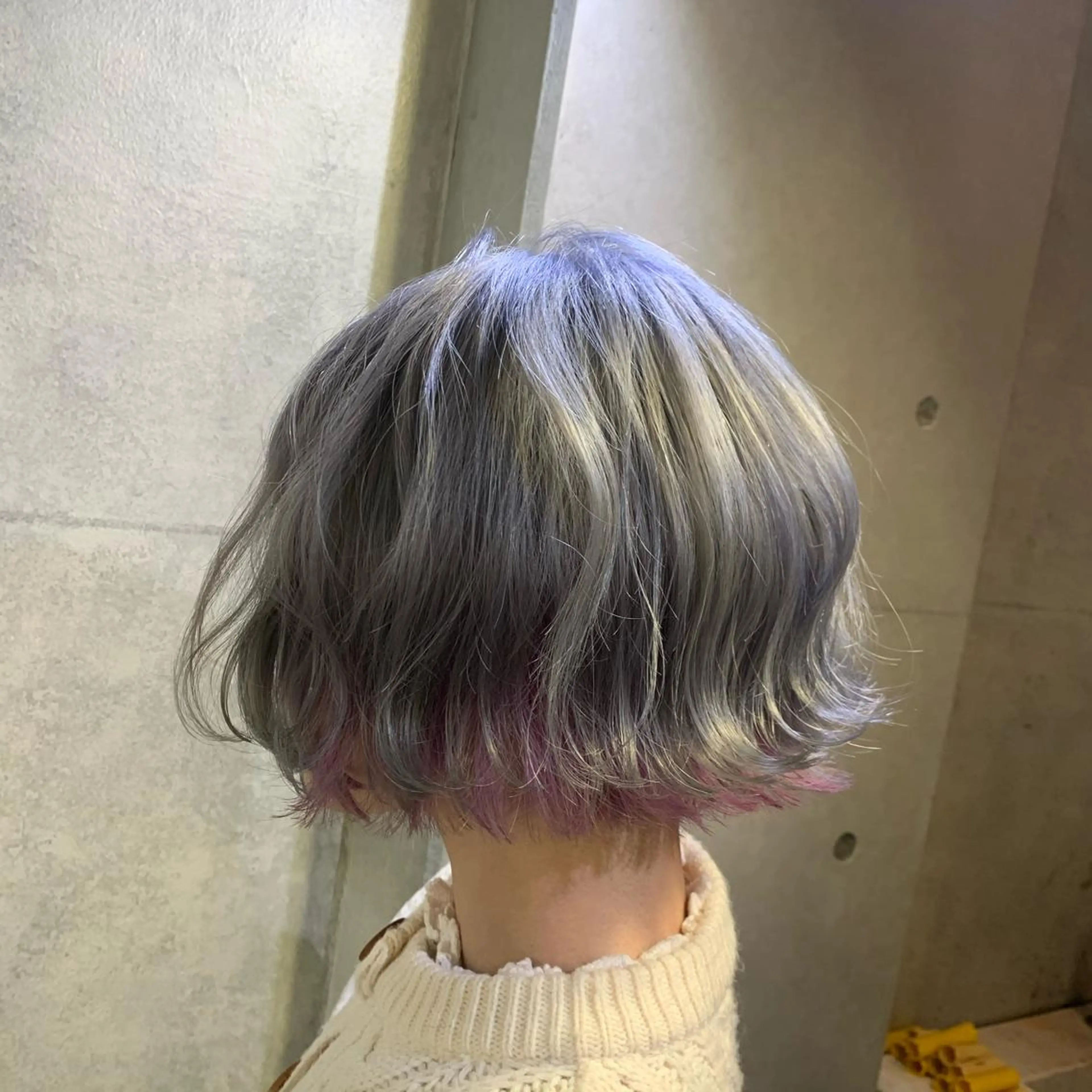 ショート カラー ヘアカラー 及川シゲル 髪質改善講師のヘアスタイル