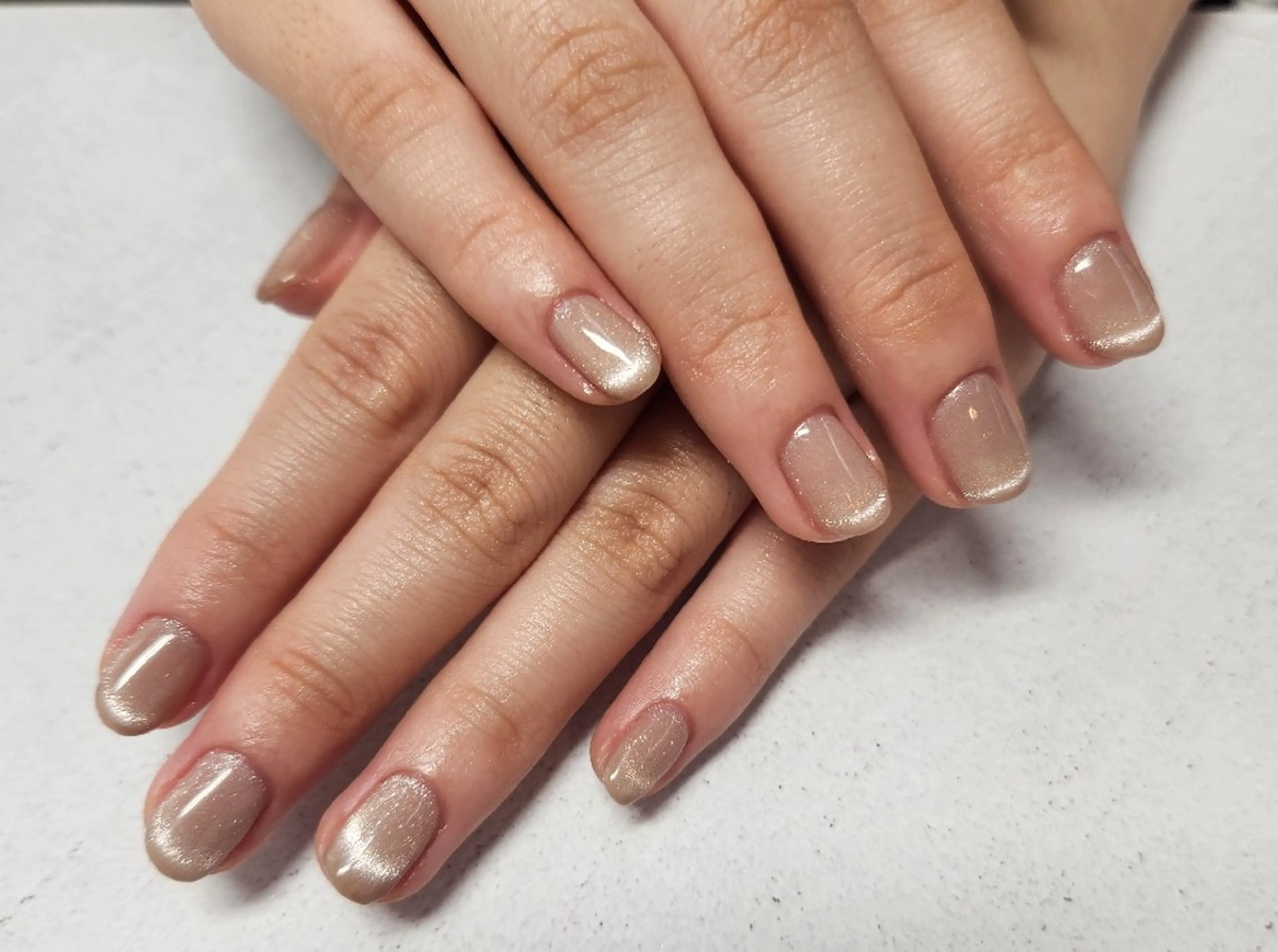 ネイル フレンチネイル マグネットネイル マグネットフレンチ 小濵 かのんのネイルデザイン