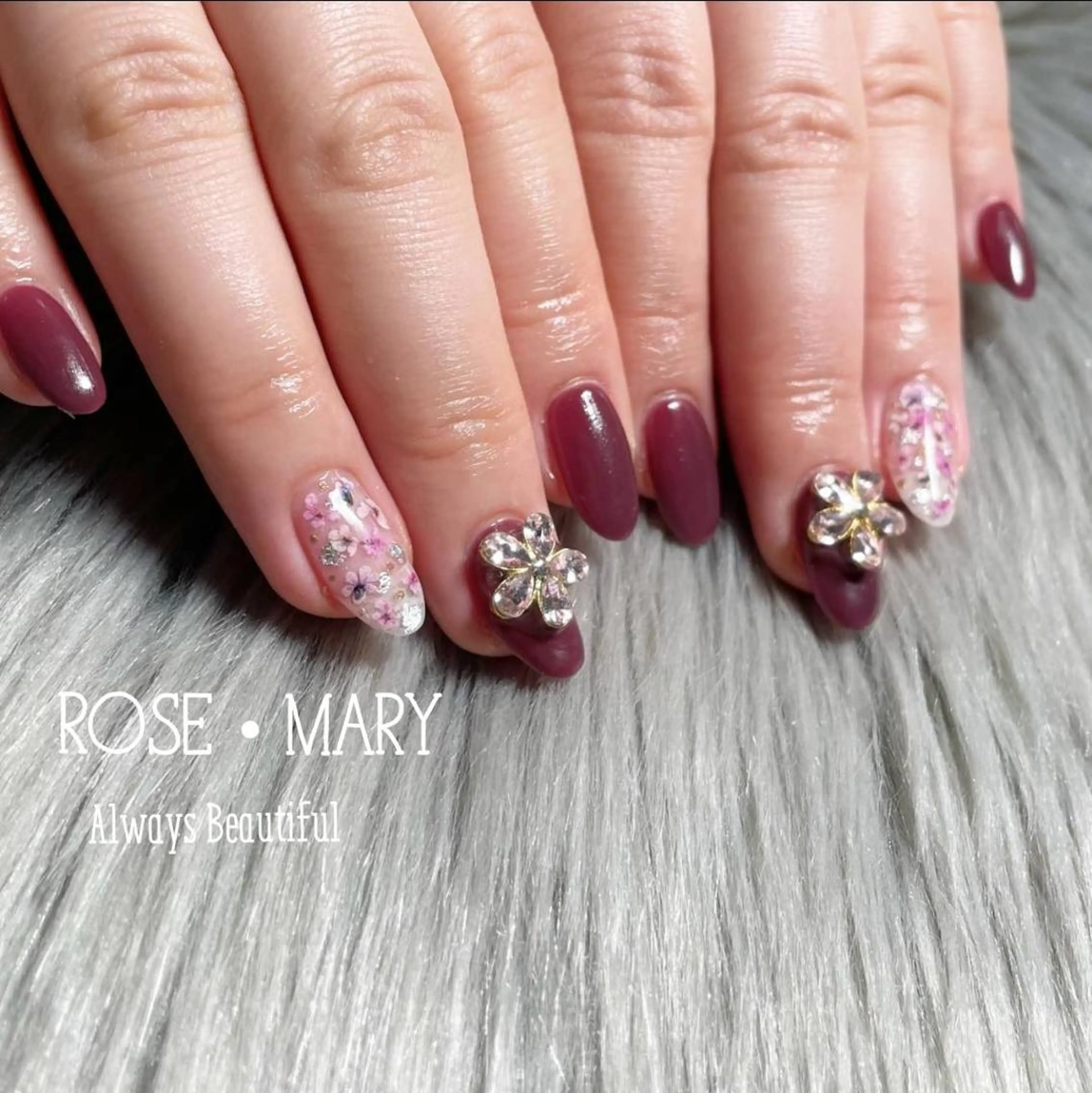ネイル ROSE・MARY 木村のネイルデザイン