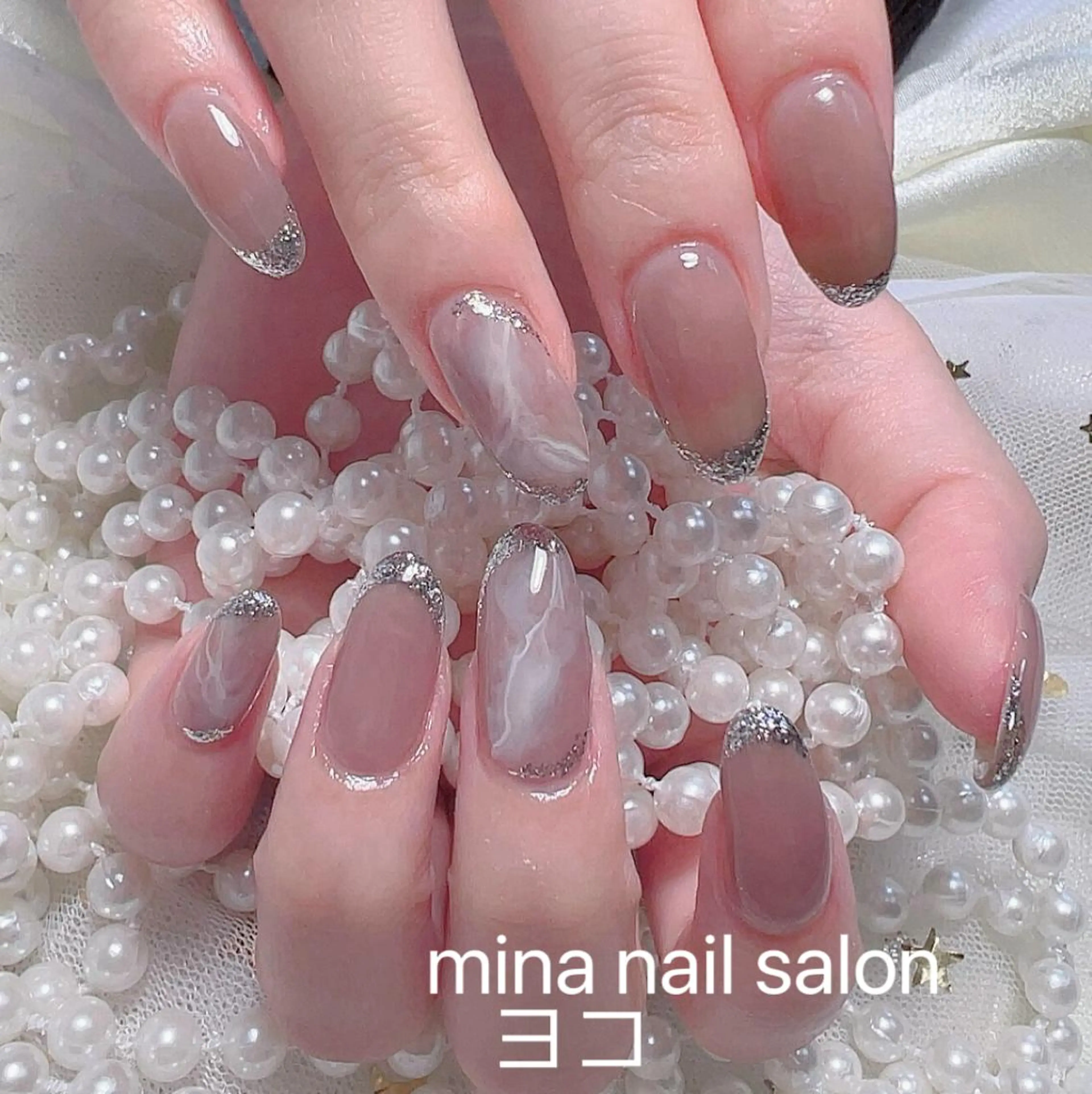 ネイル queens nailsalonのネイルデザイン