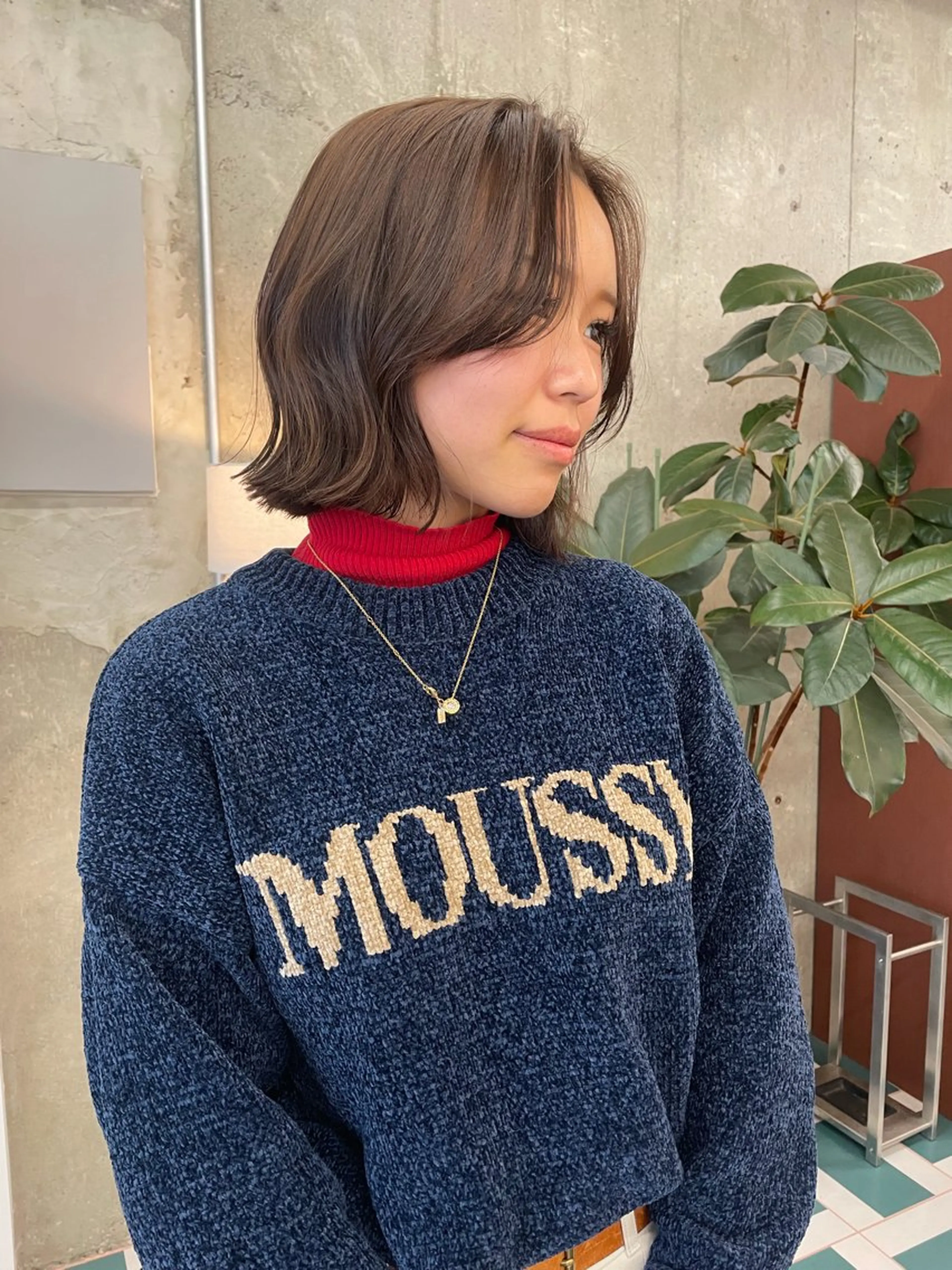 ショート カラー RIN/レイヤー/ ボブ/オリーブカラーのヘアスタイル