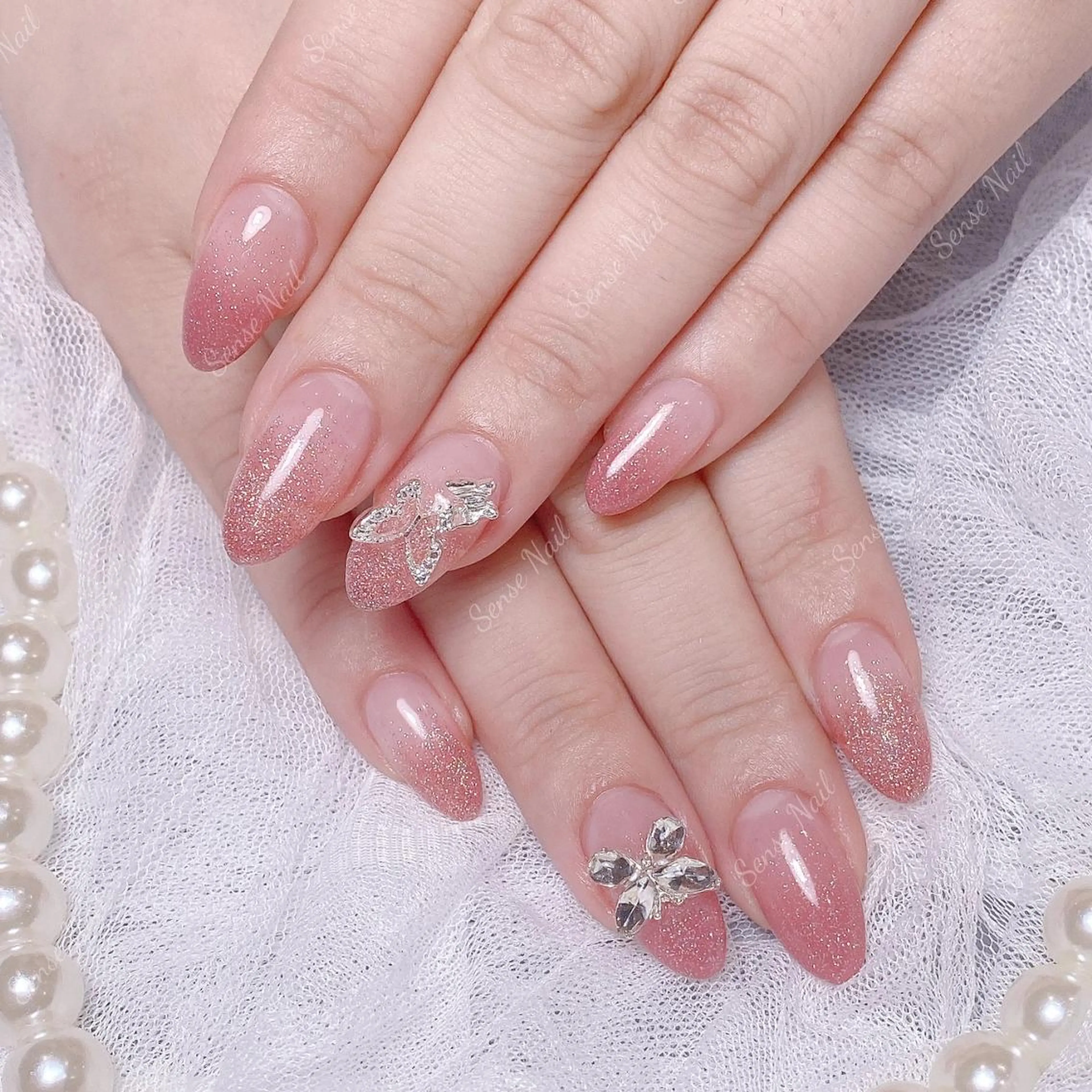 ネイル ハンドネイル ハンドケア Feinn Ink💕のネイルデザイン