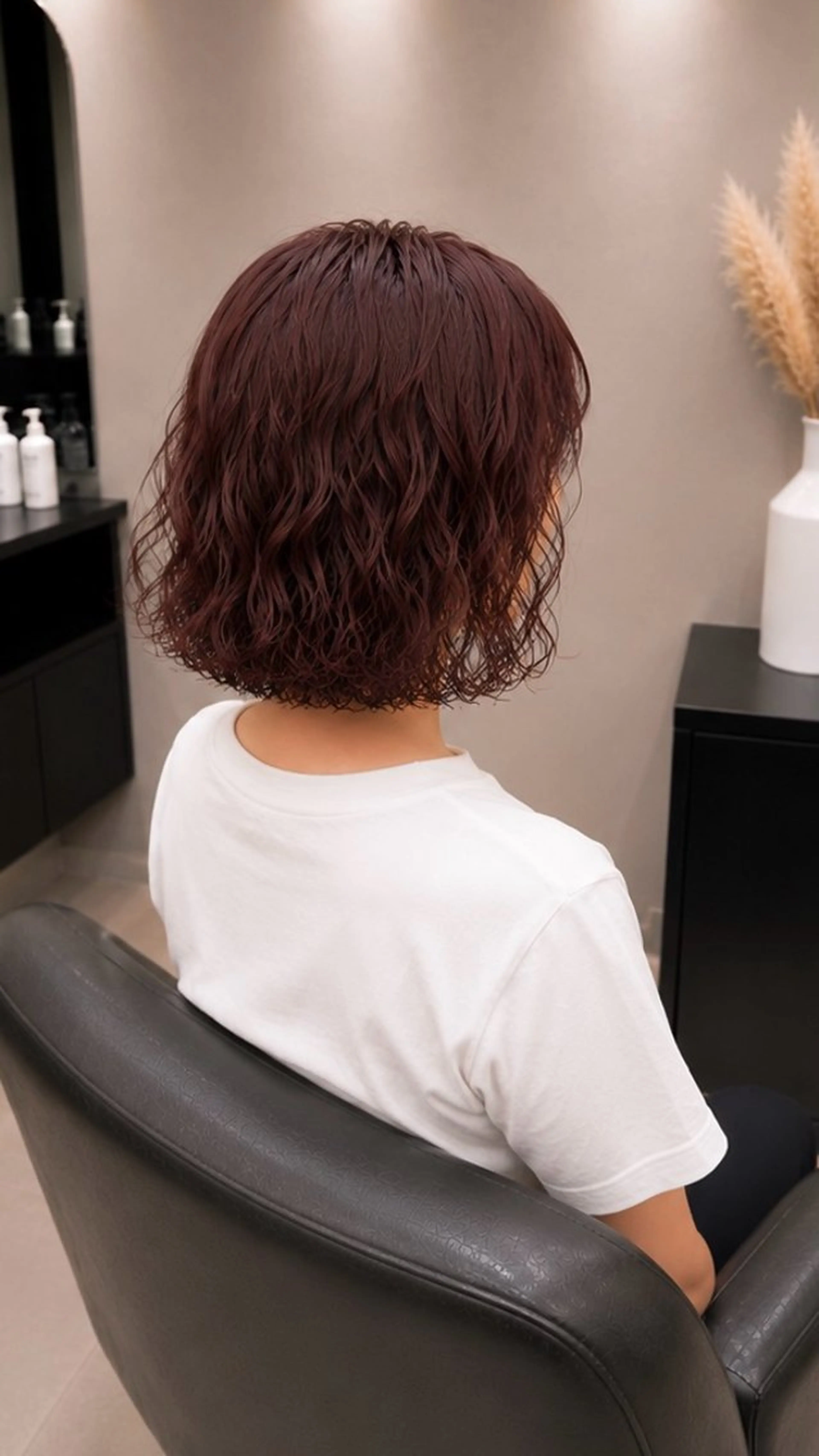 ショート パーマ カット パーマ 髪質改善 / 暖色カラー/井上未悠のヘアスタイル
