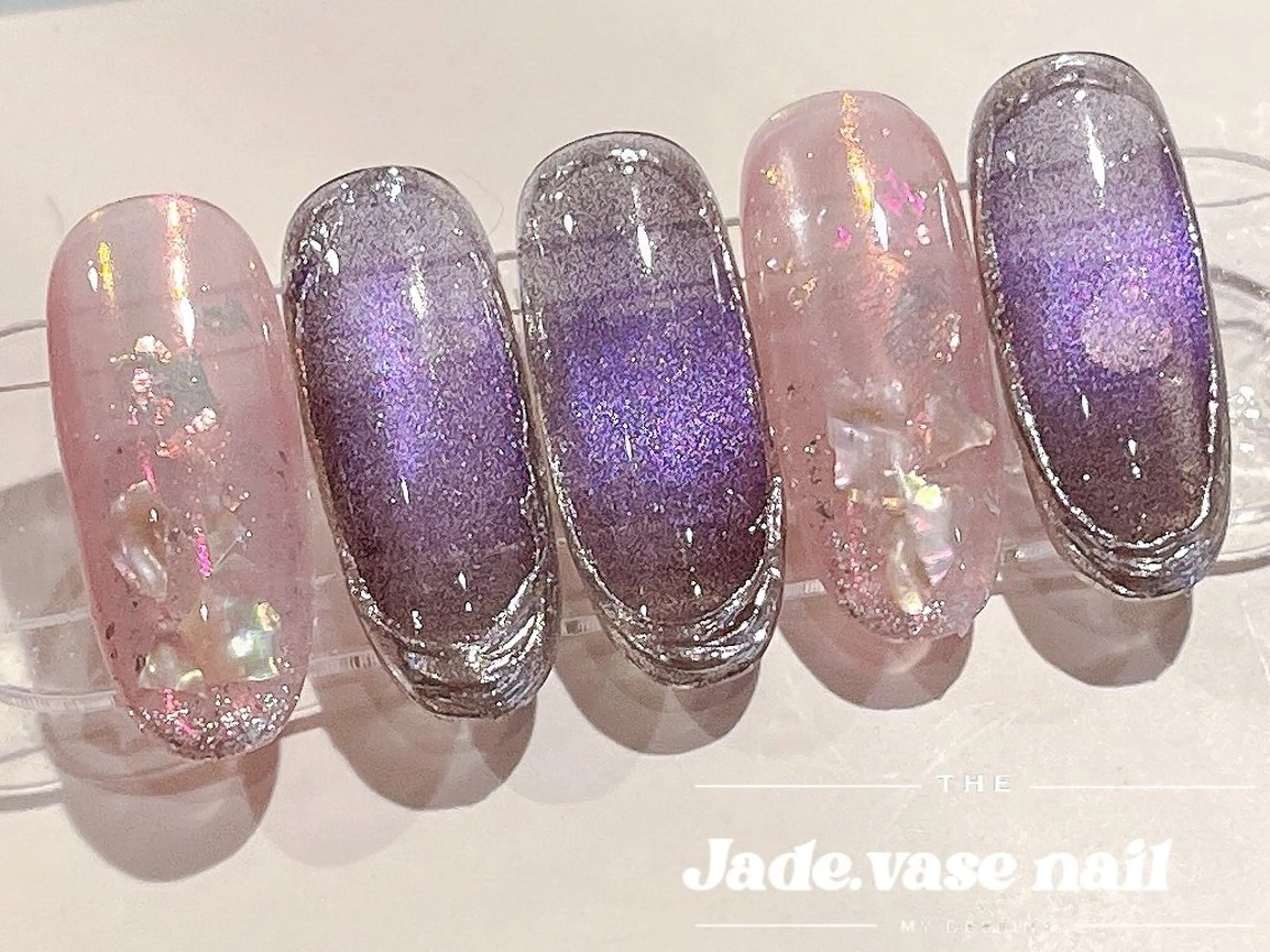 ネイル アィ リーンのネイルデザイン