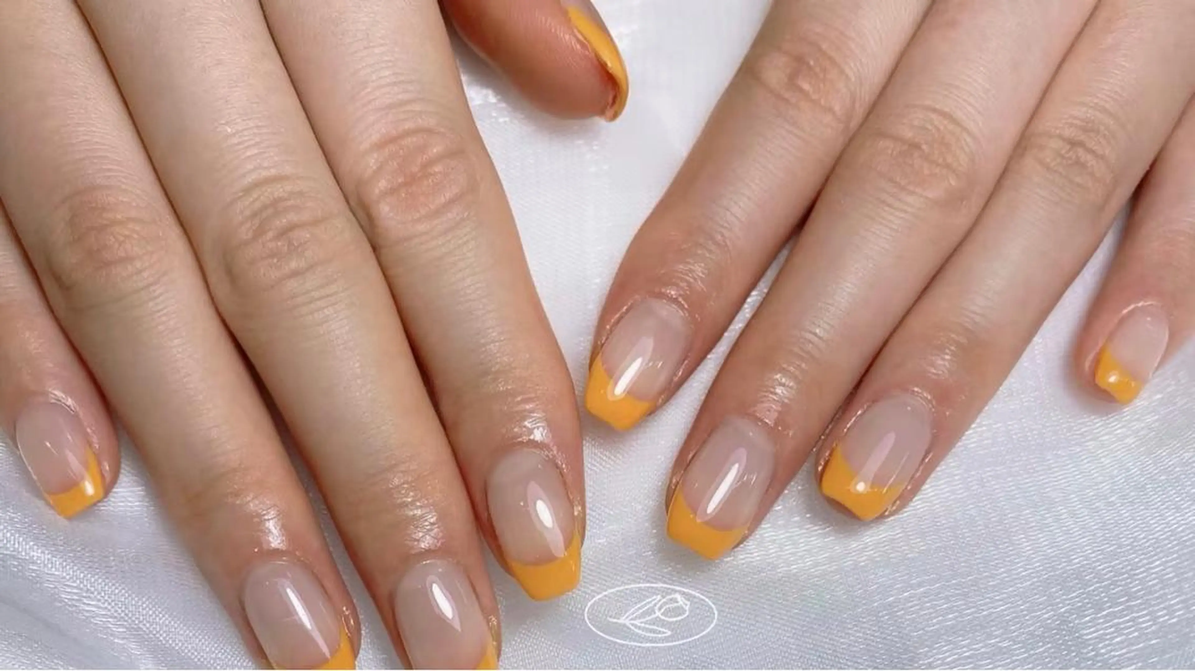 ネイル ハンドネイル ハンドケア FUTURE BEAUTYのネイルデザイン