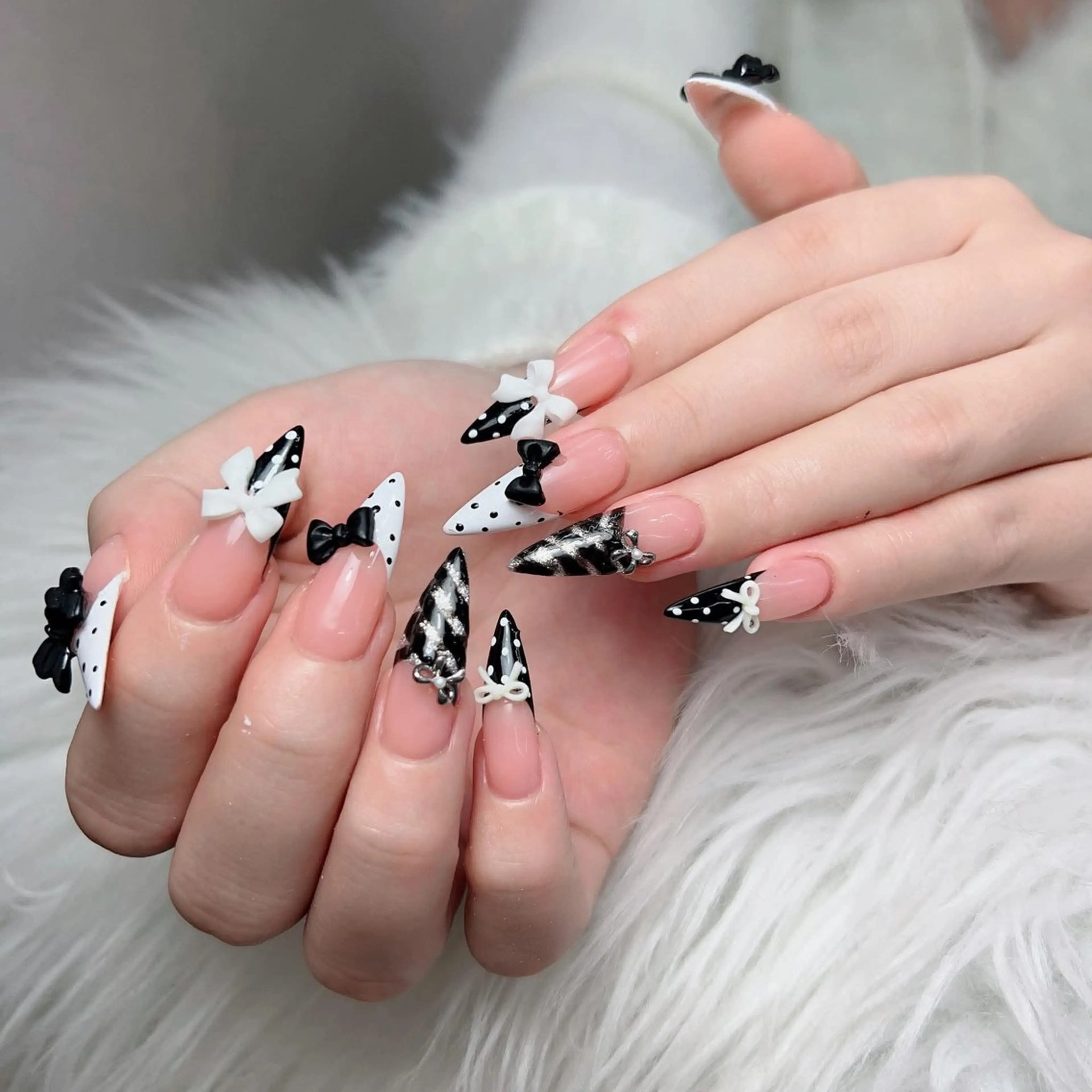 ネイル アートネイル 韓国ネイル 持ち込み ワンホンネイル ハンドネイル Lenie Nail Salonのネイルデザイン