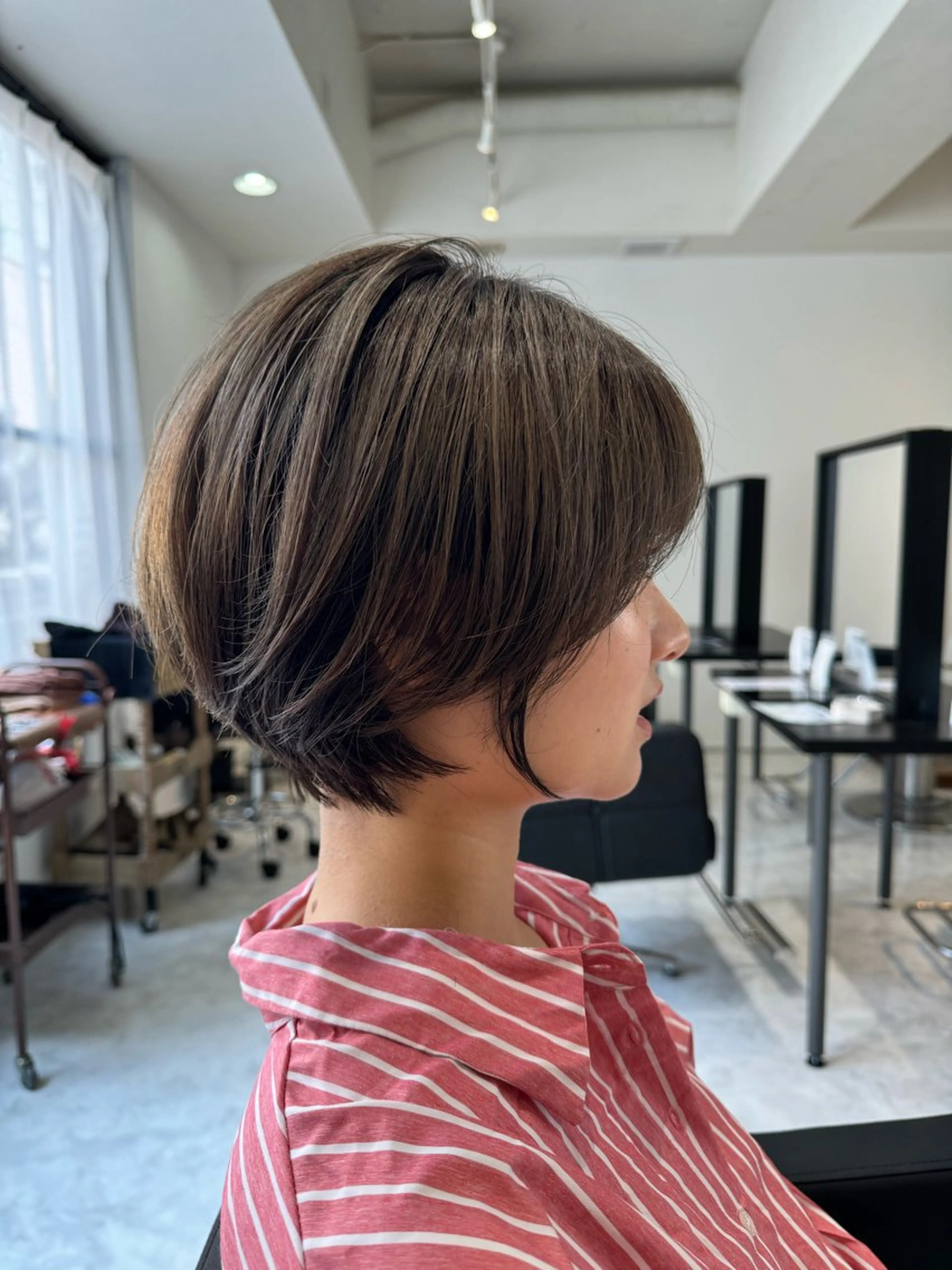 ショート 丸みショート ショートヘア 髪質改善ストレート オルメントのヘアスタイル