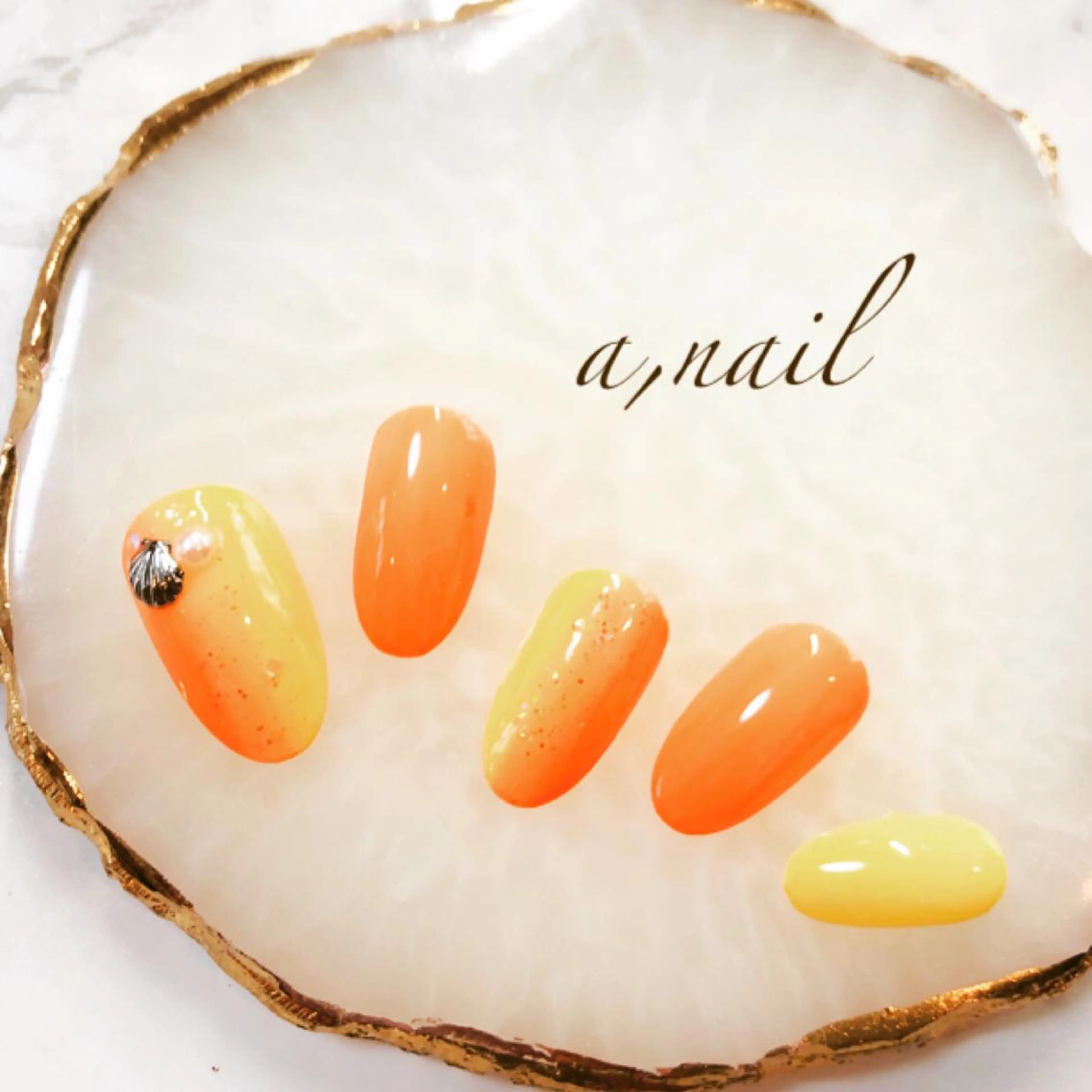 ネイル フットネイル ジェルネイル グラデーション オフィスネイル ワンカラーネイル ハンドネイル ネイルサロン エーネイルのネイルデザイン