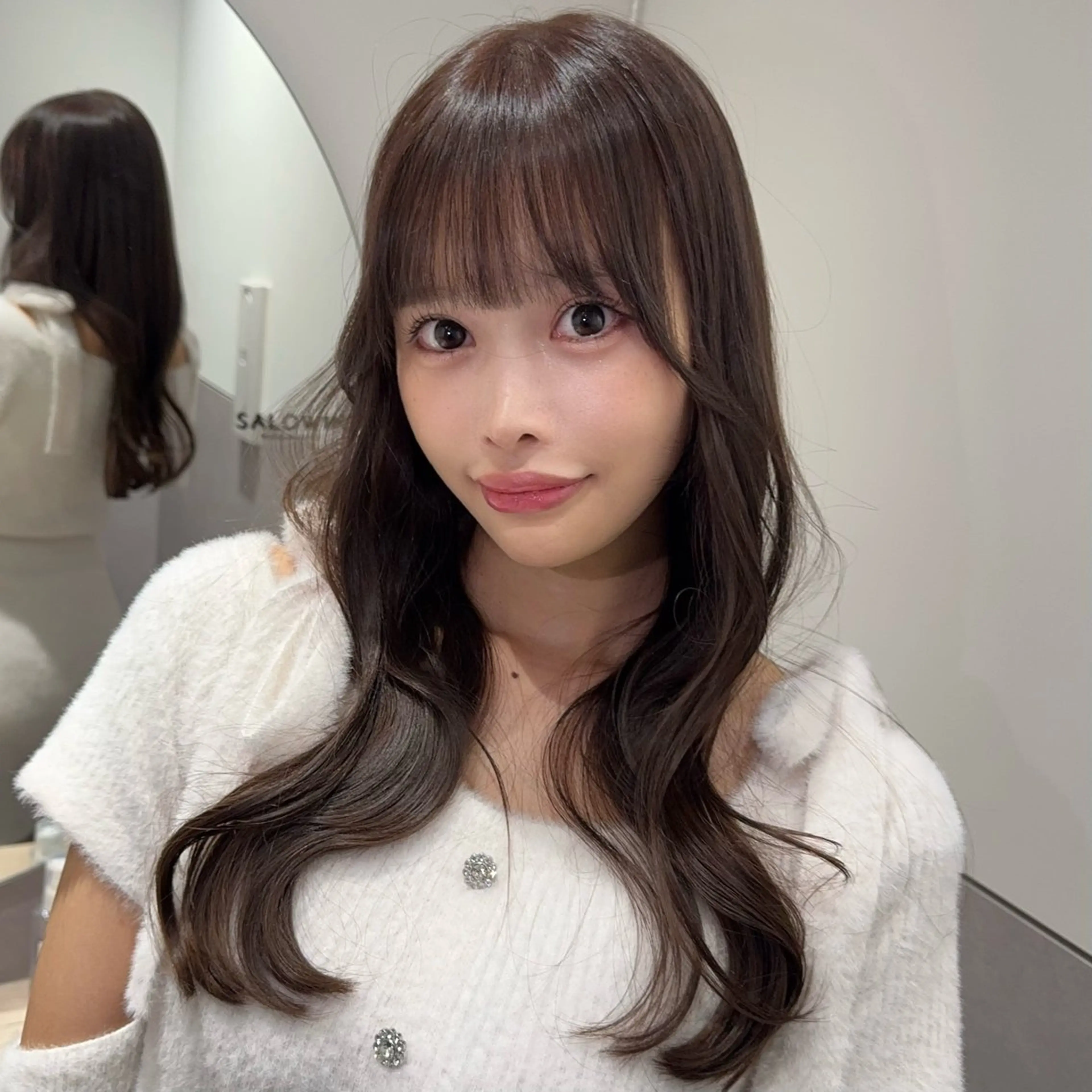 ミディアム くびれヘア くびれレイヤー レイヤーカット 小顔カット カット ヘアカラー トリートメント 顔周りレイヤー/新宿 /モテ艶カラー/航介のヘアスタイル