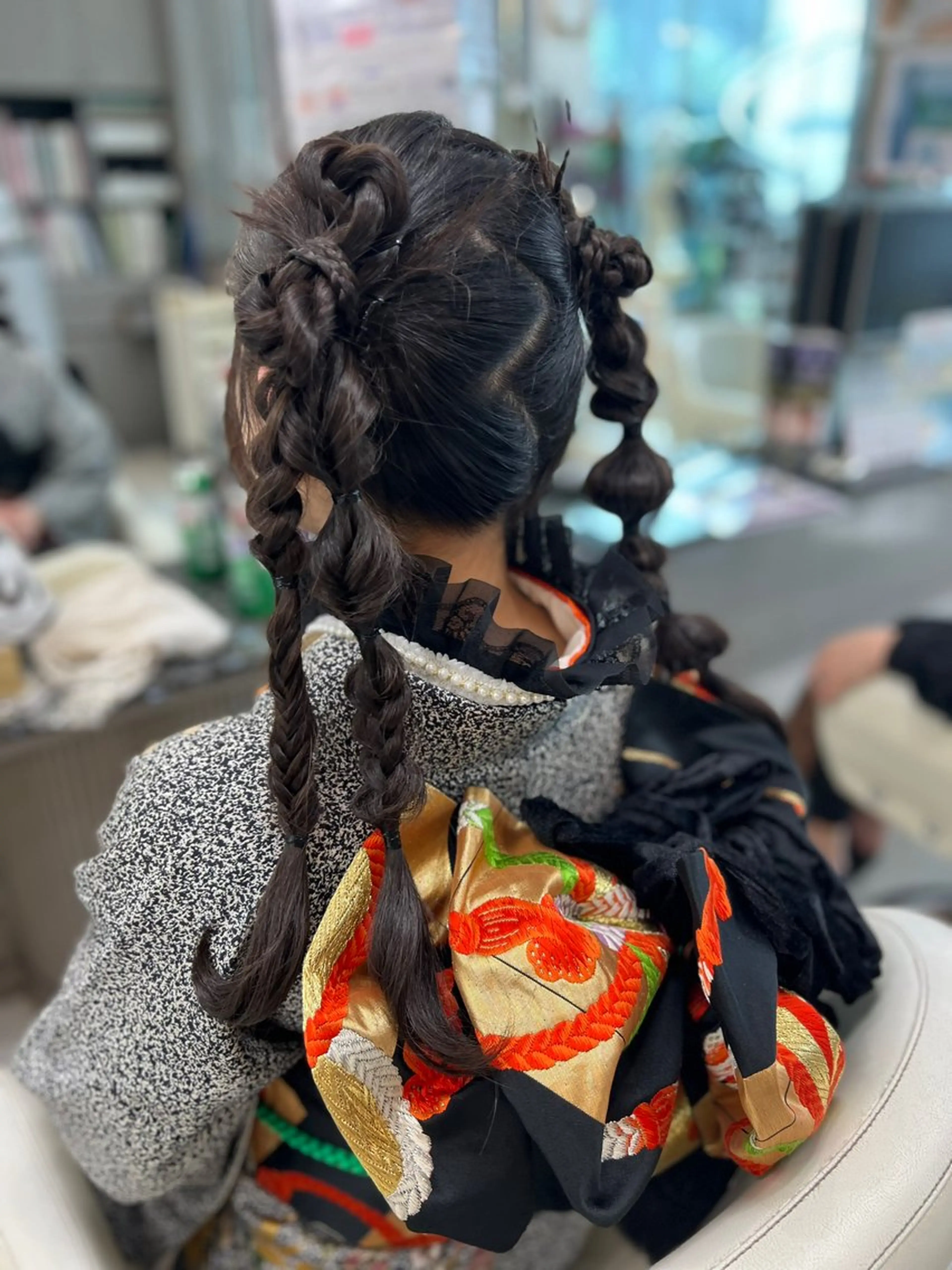 ヘアアレンジ お団子ヘア ツインテール 三つ編み 着付けアレンジ、スパ 定評あり◎タナカエミの眉毛・アイブロウイメージ