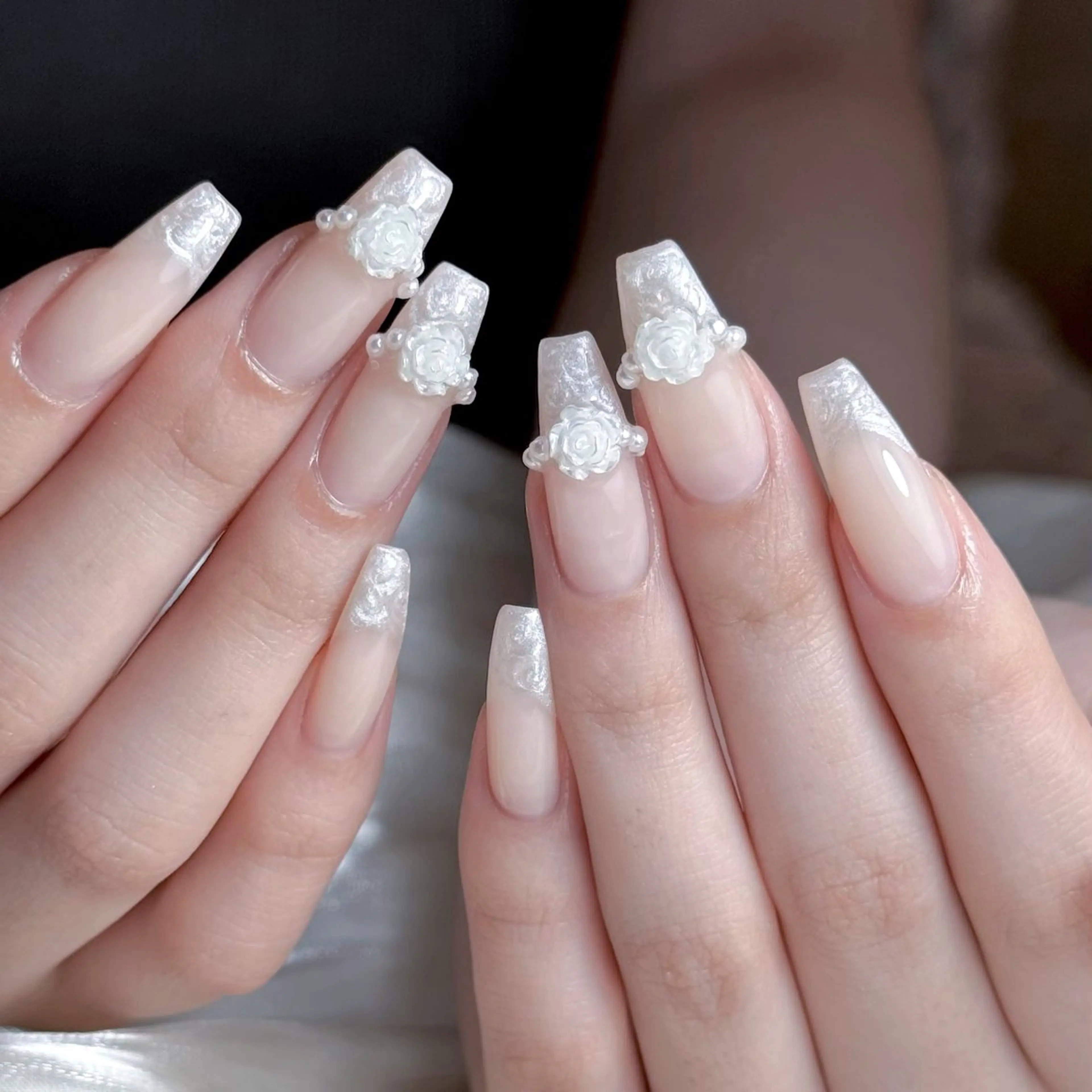 ネイル フレンチネイル 韓国ネイル ワンホンネイル nailsalon ChuColaのネイルデザイン