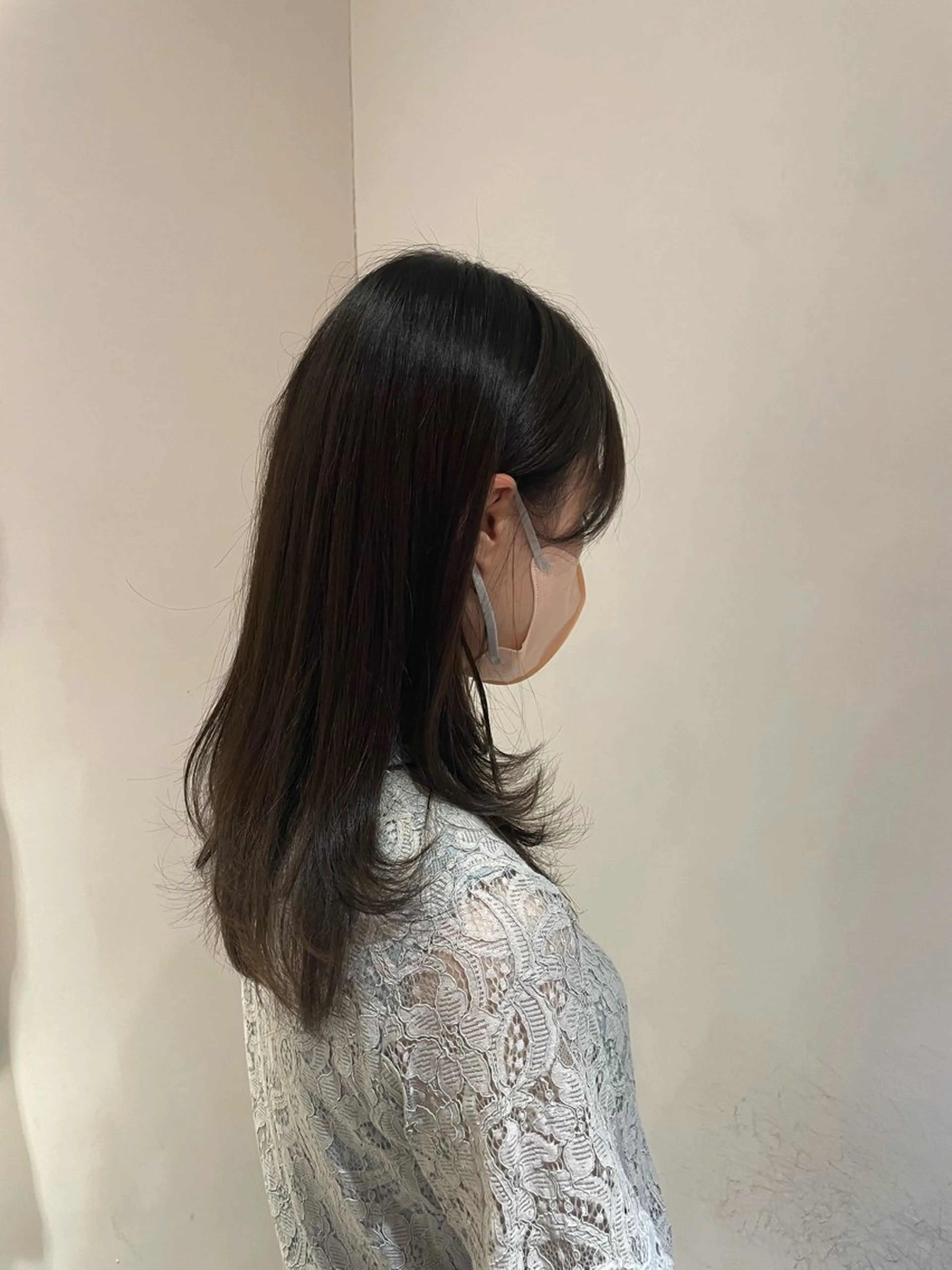 カラー オリーブカラー リ ノのヘアスタイル