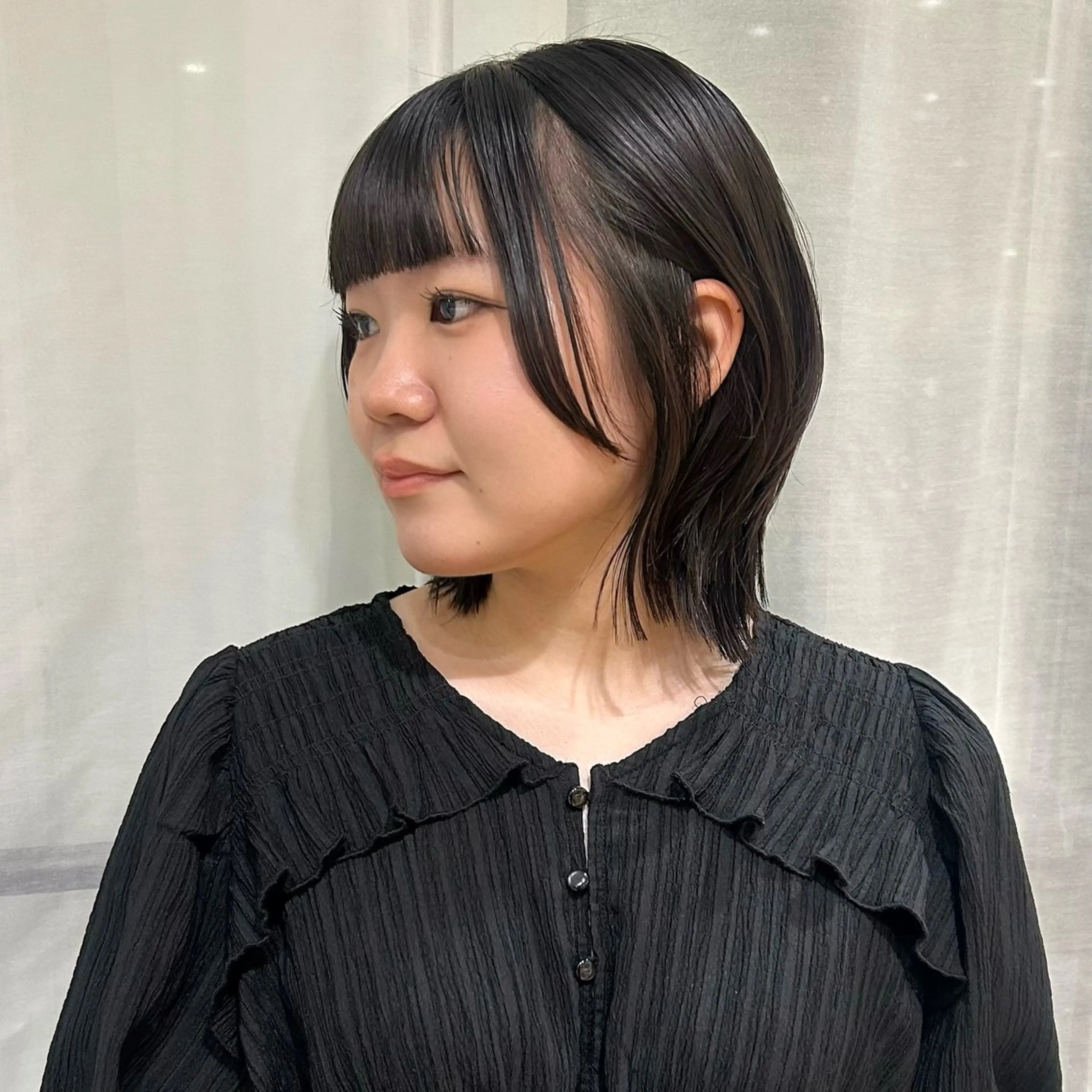 ミディアム ボブ カット ボブレイヤー/ ブリーチ/miyuuのヘアスタイル