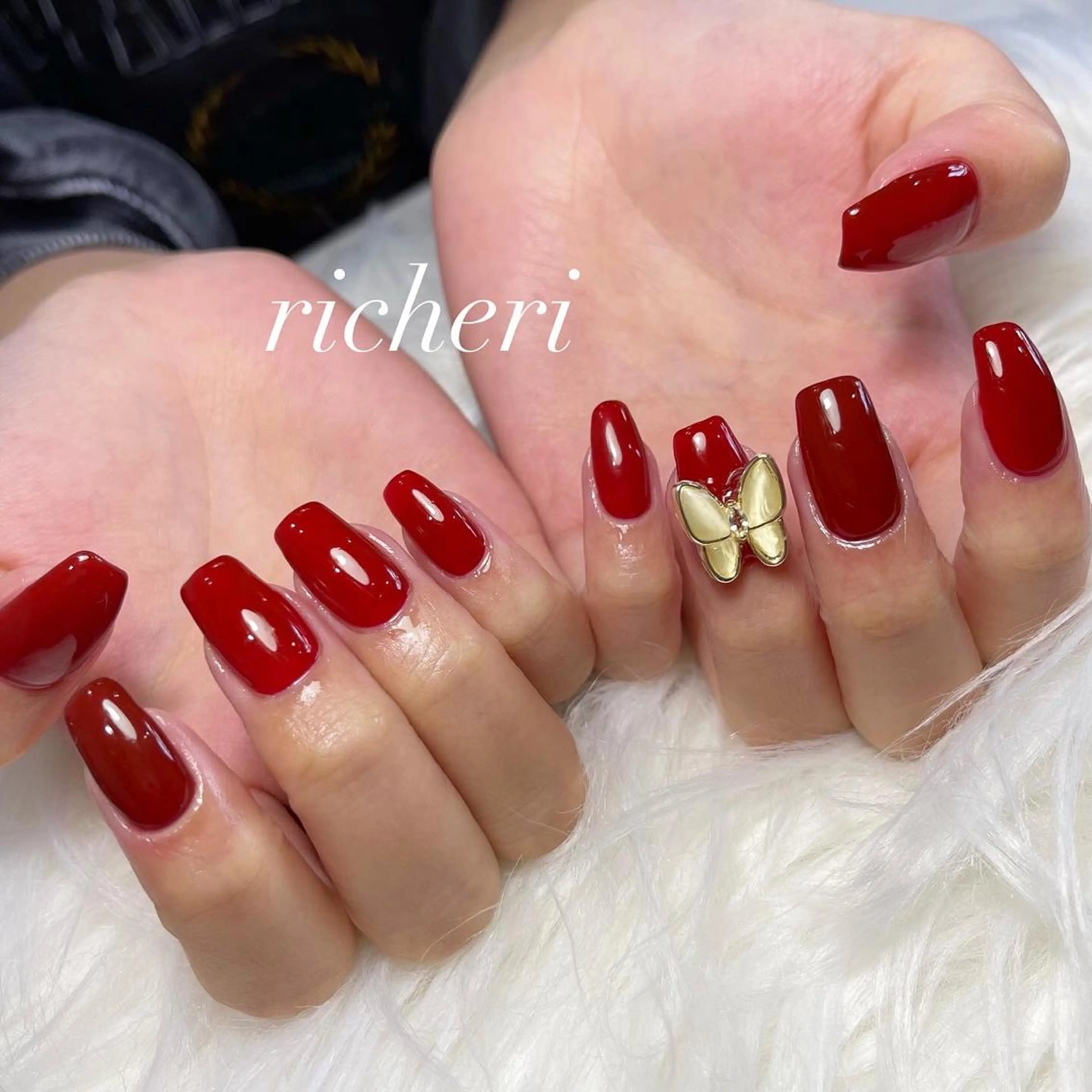 ミディアム ネイル 韓国風ヘア アートネイル ボルドー フレンチネイル ジェルネイル richeri beautyのエステ・リラクイメージ