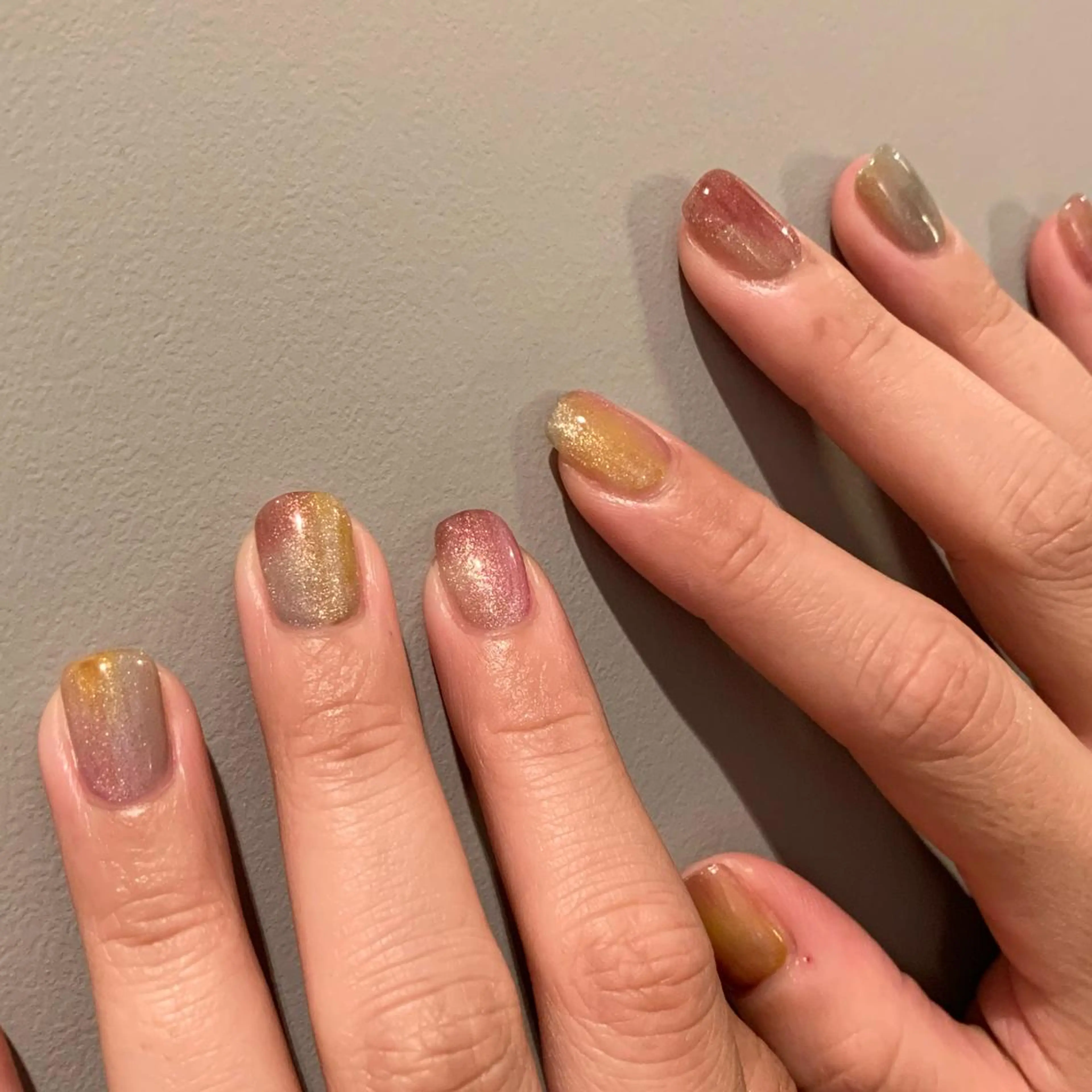 ネイル ハンドネイル ウシク ミユキのネイルデザイン