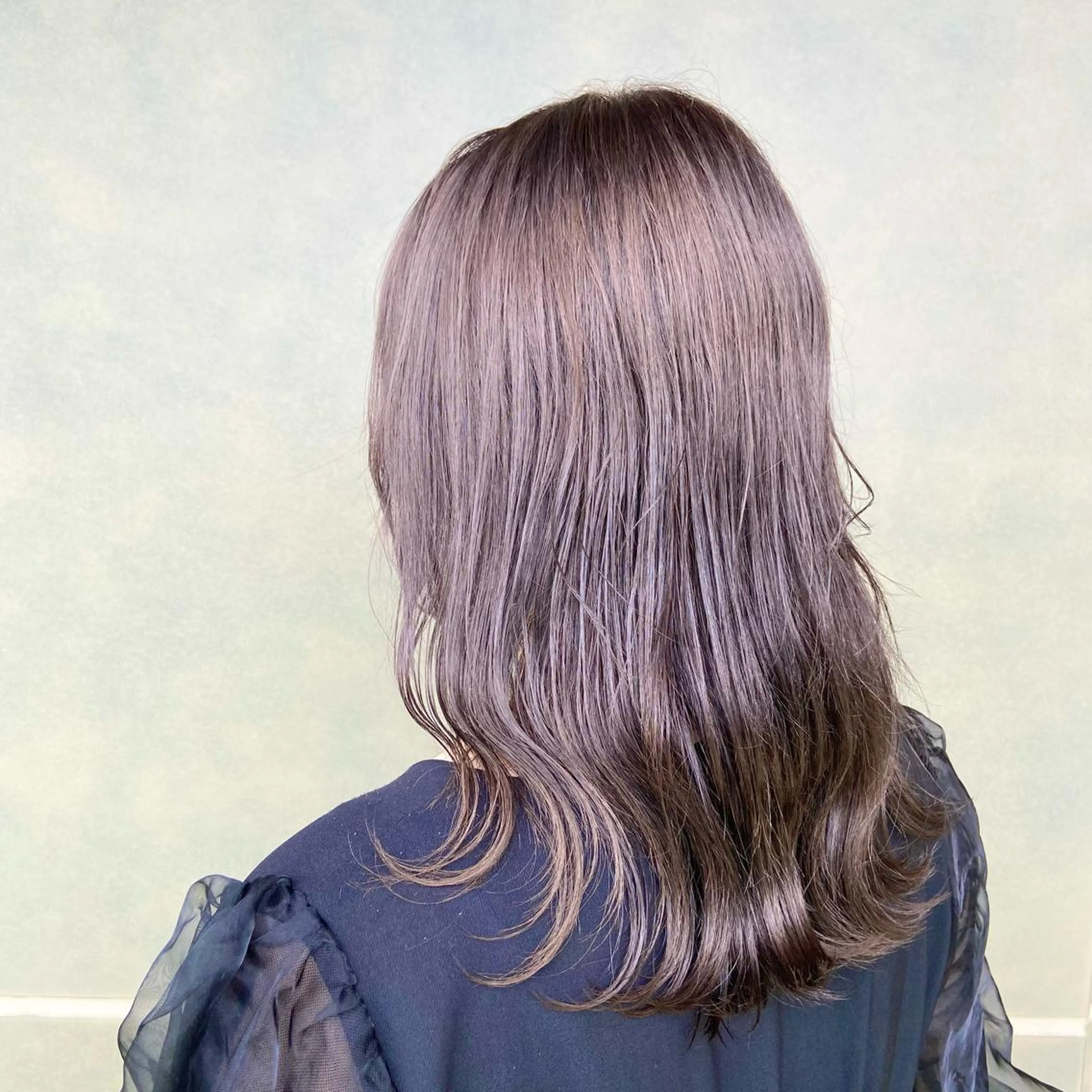 ミディアム カラー ベージュカラー ラベンダーカラー ラベンダーベージュ 韓国/タッセルボブ /レイヤーボブのヘアスタイル