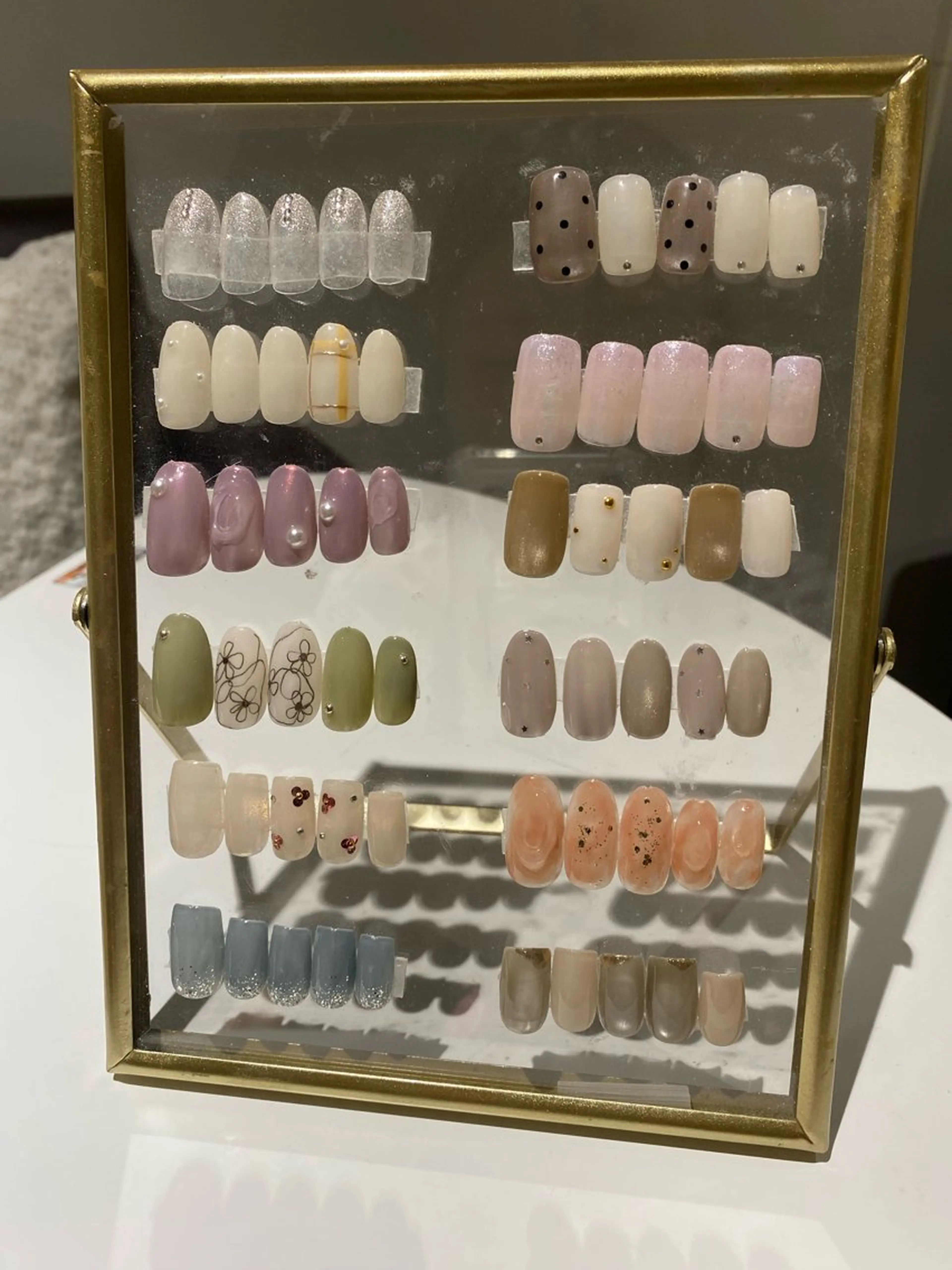 ネイル 富原 汐音のネイルデザイン