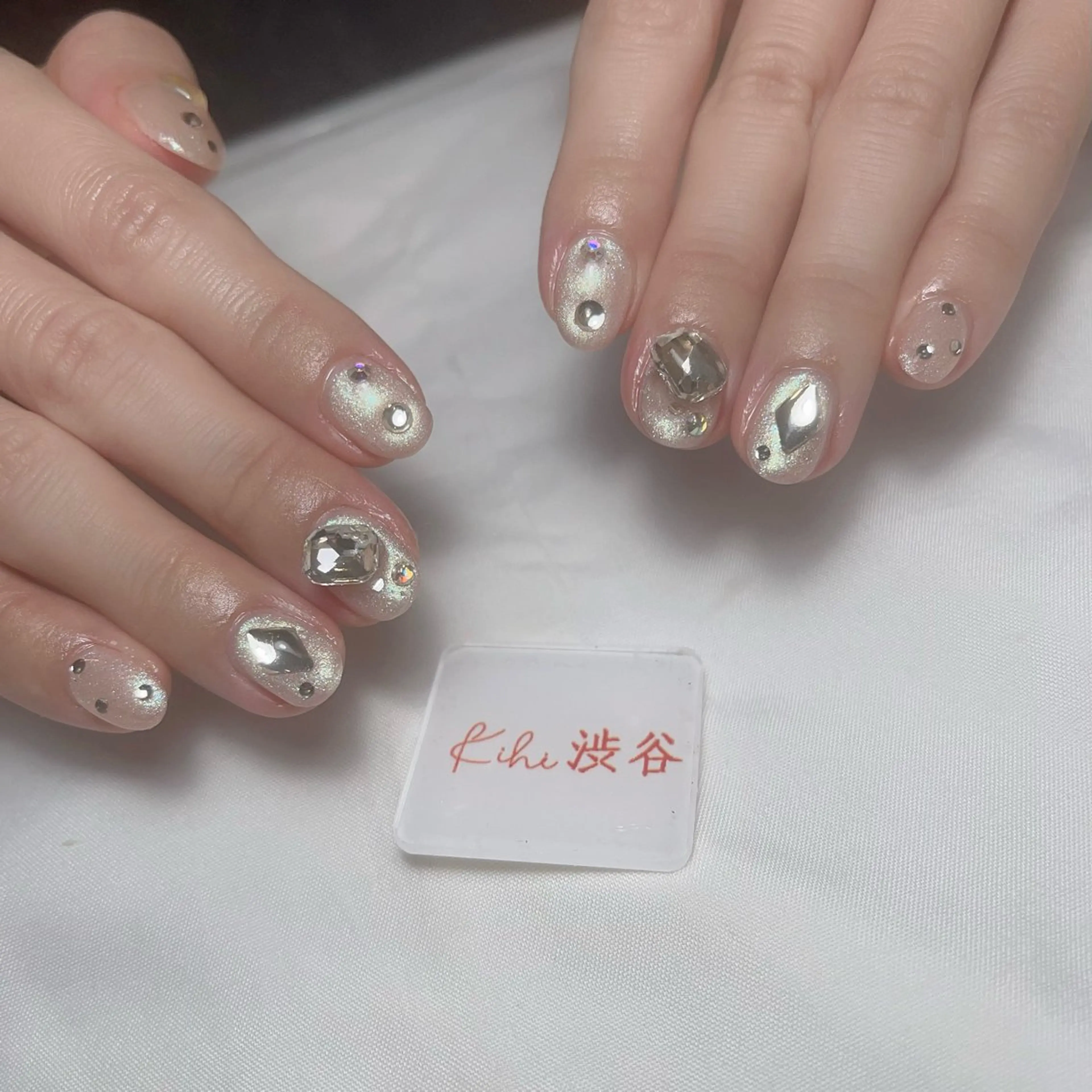 ネイル アートネイル フレンチネイル ジェルネイル グラデーション 韓国ネイル ハンドネイル 💕鈴木ユリ パラジェル/オフ無料のネイルデザイン