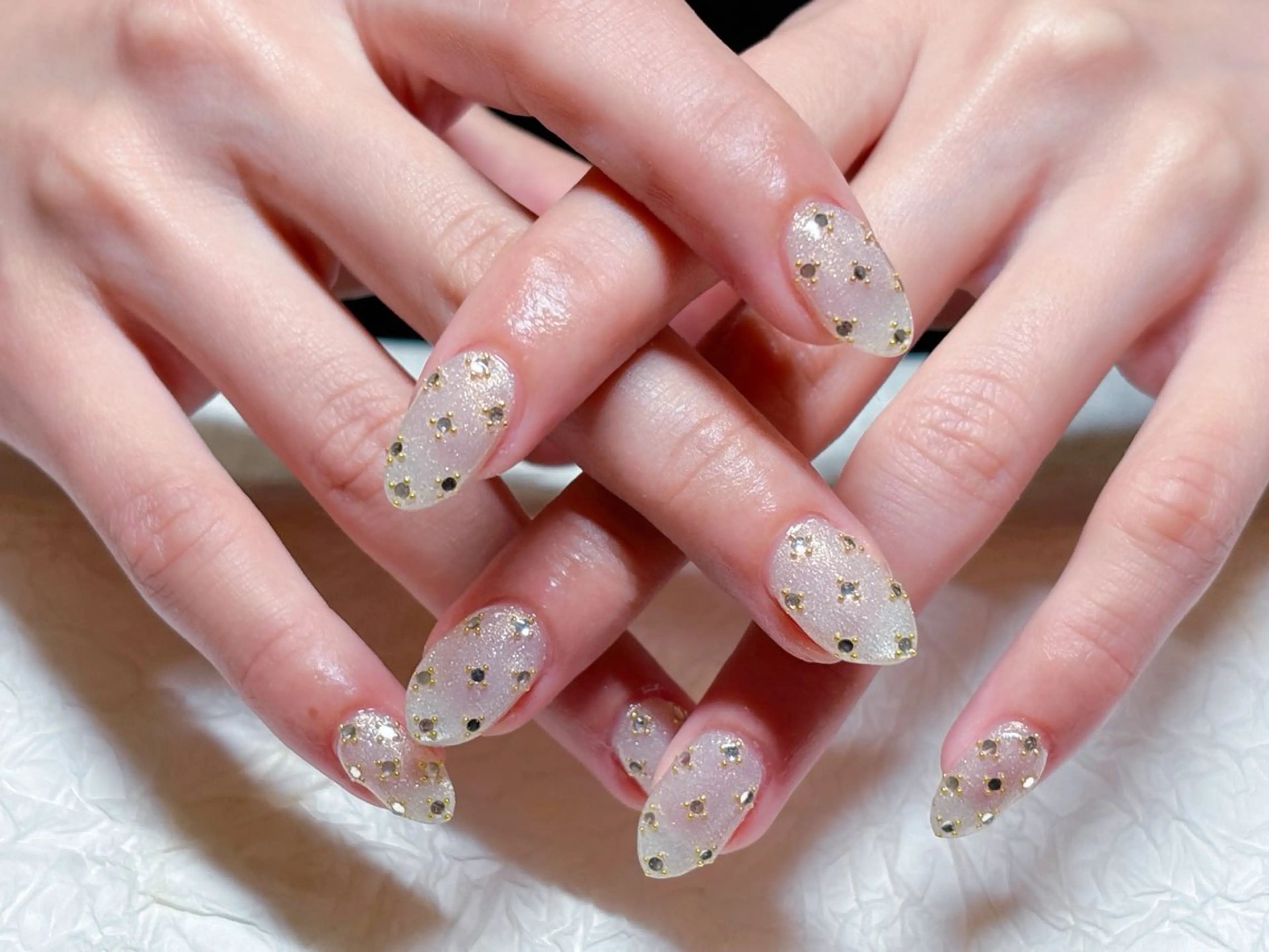 ネイル ストーンネイル ハンドネイル ハンドケア ゆ か_Nails💫のネイルデザイン