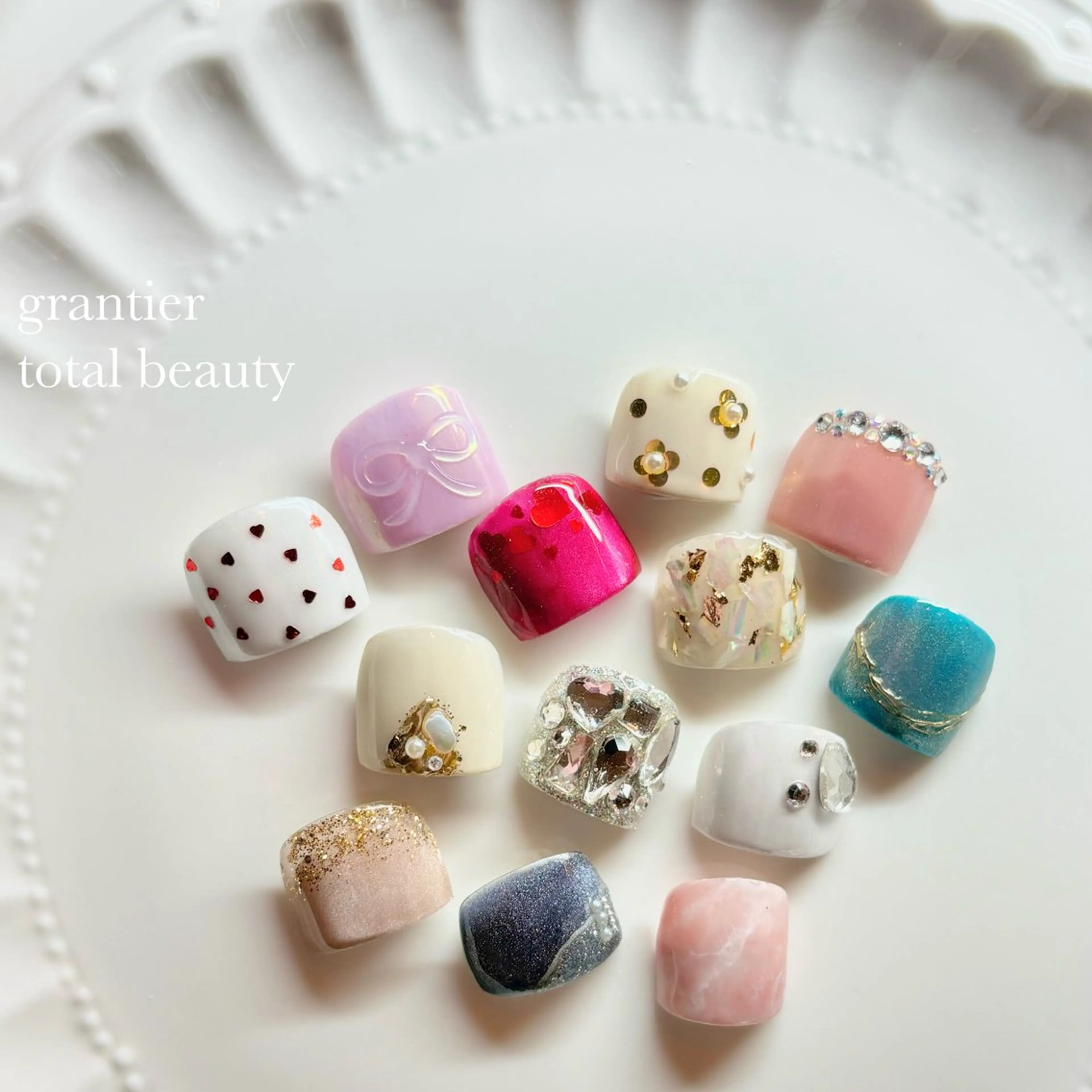 定額デザインフットネイル🦋フットバス、オフ、ケア込み✨の写真