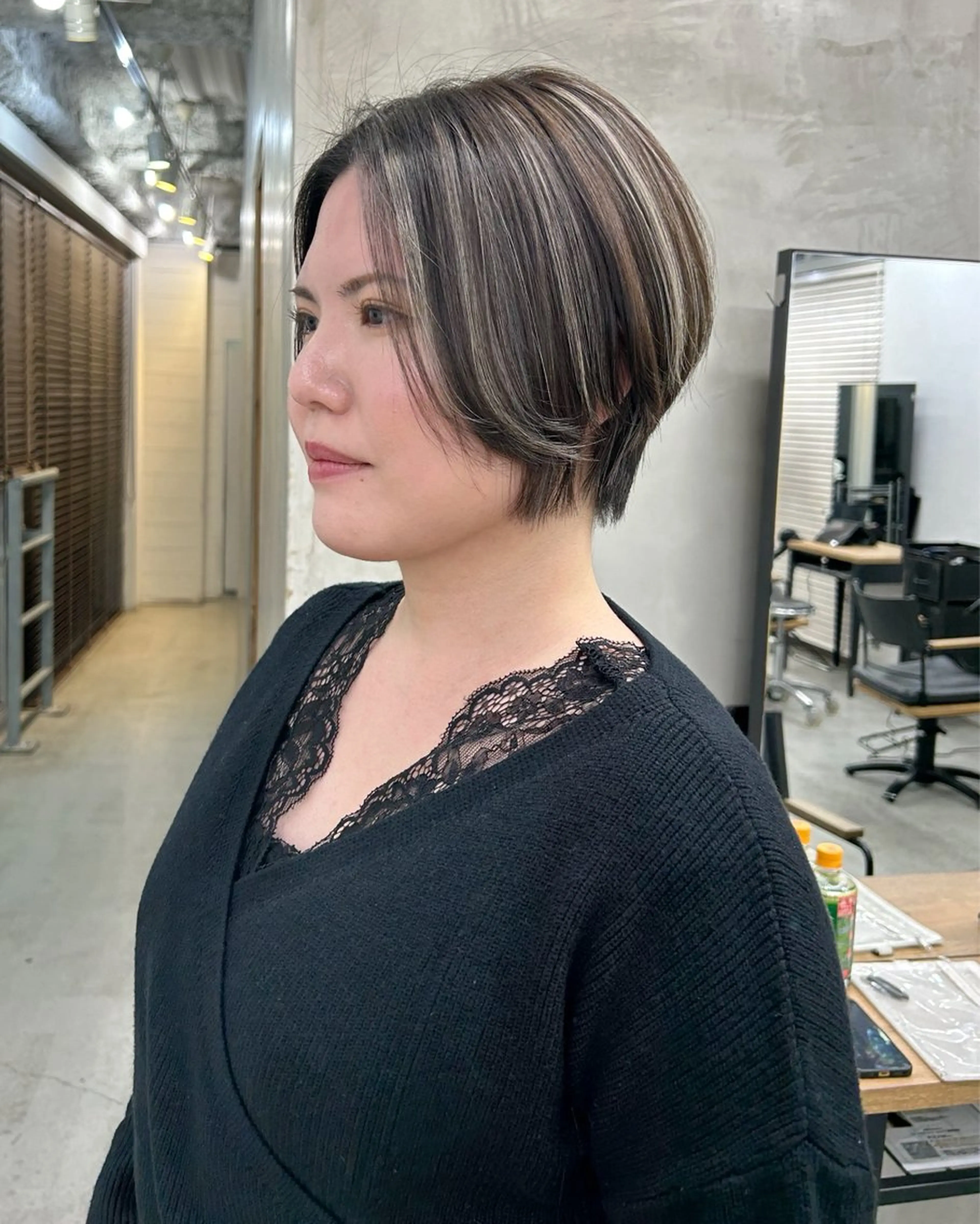 ショート カラー 🫐寒色系カラー 🫐ヤマナカリリカのヘアスタイル